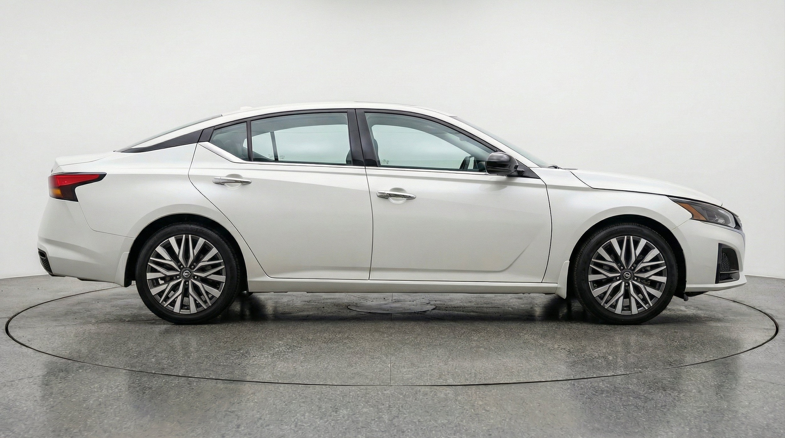 Thumbnail: 2025 Nissan Altima - 11