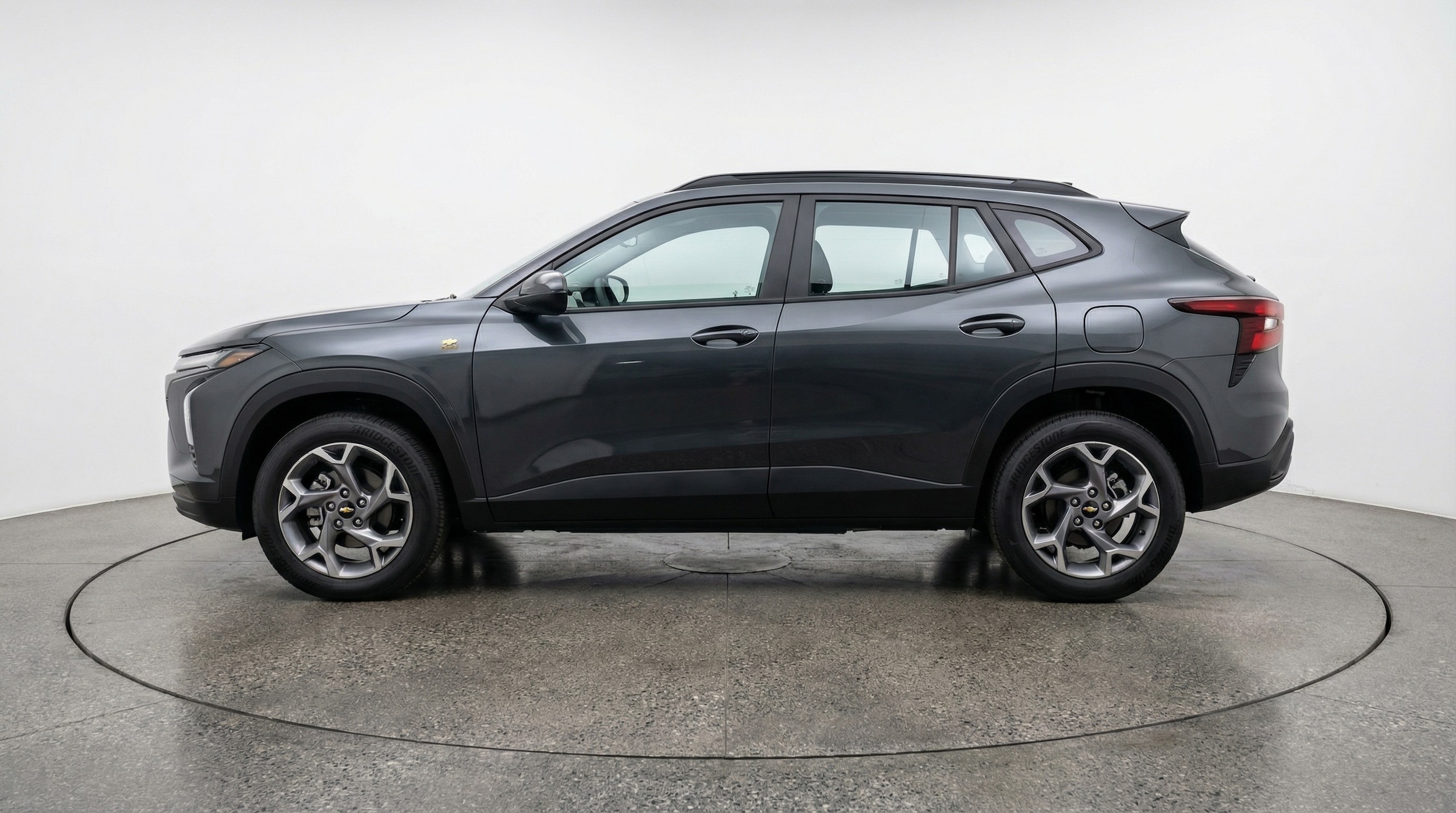 Thumbnail: 2025 Chevrolet Trax - 4