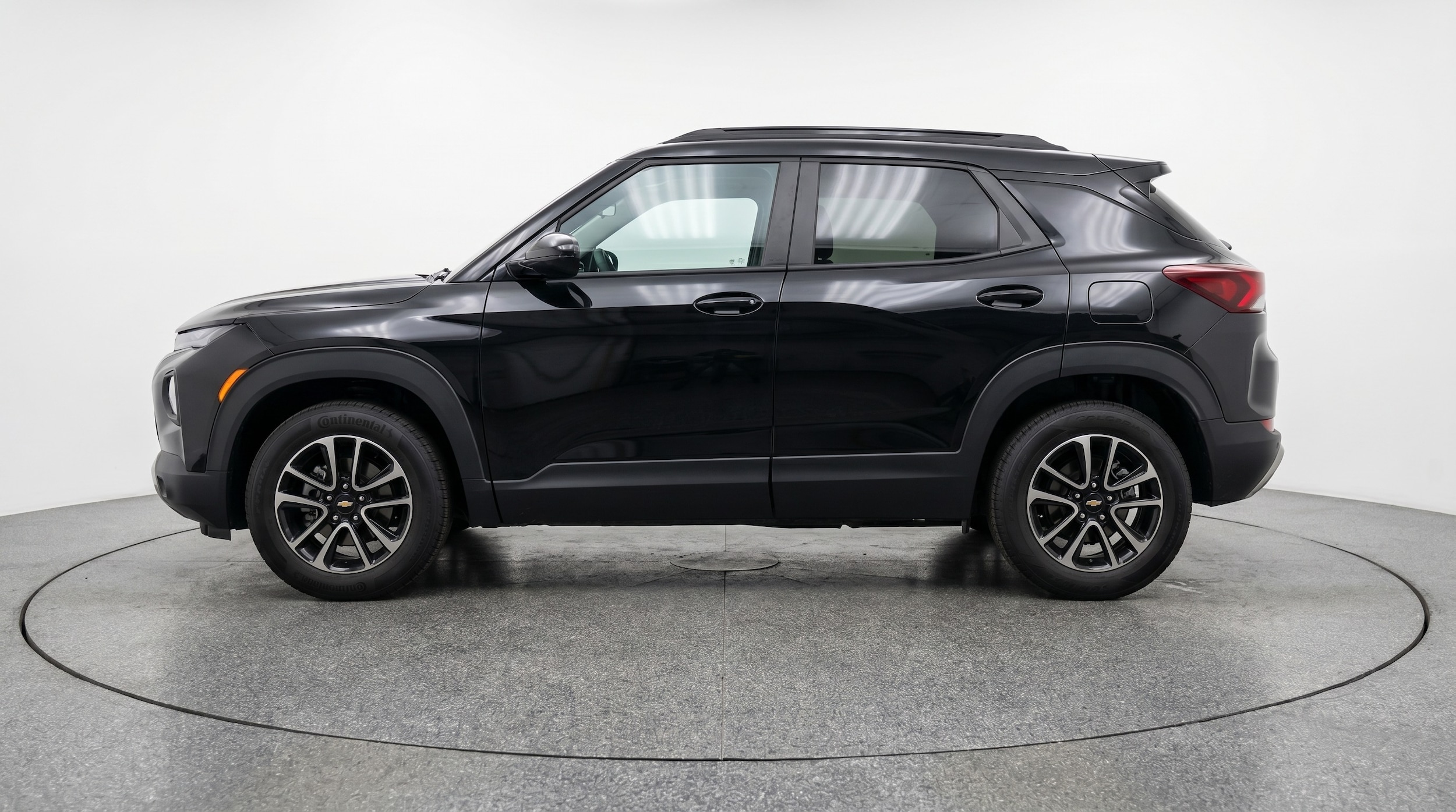 Thumbnail: 2025 Chevrolet TrailBlazer - 4