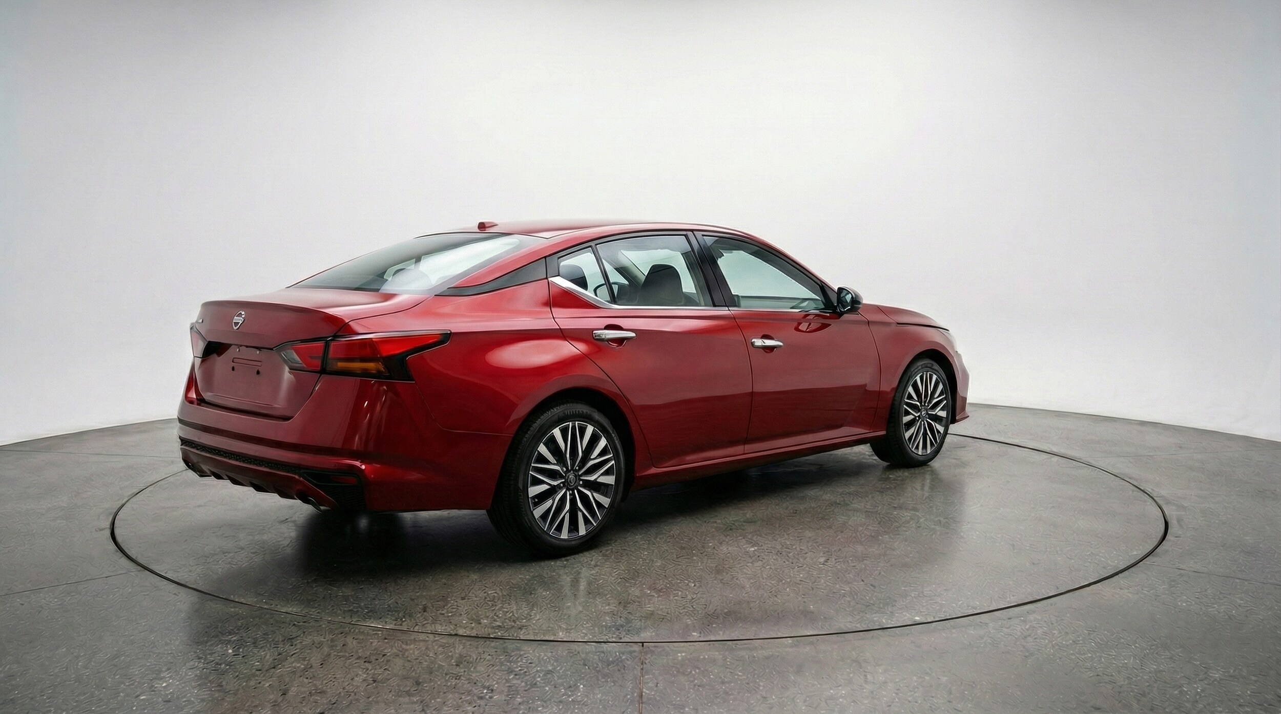 Thumbnail: 2025 Nissan Altima - 7