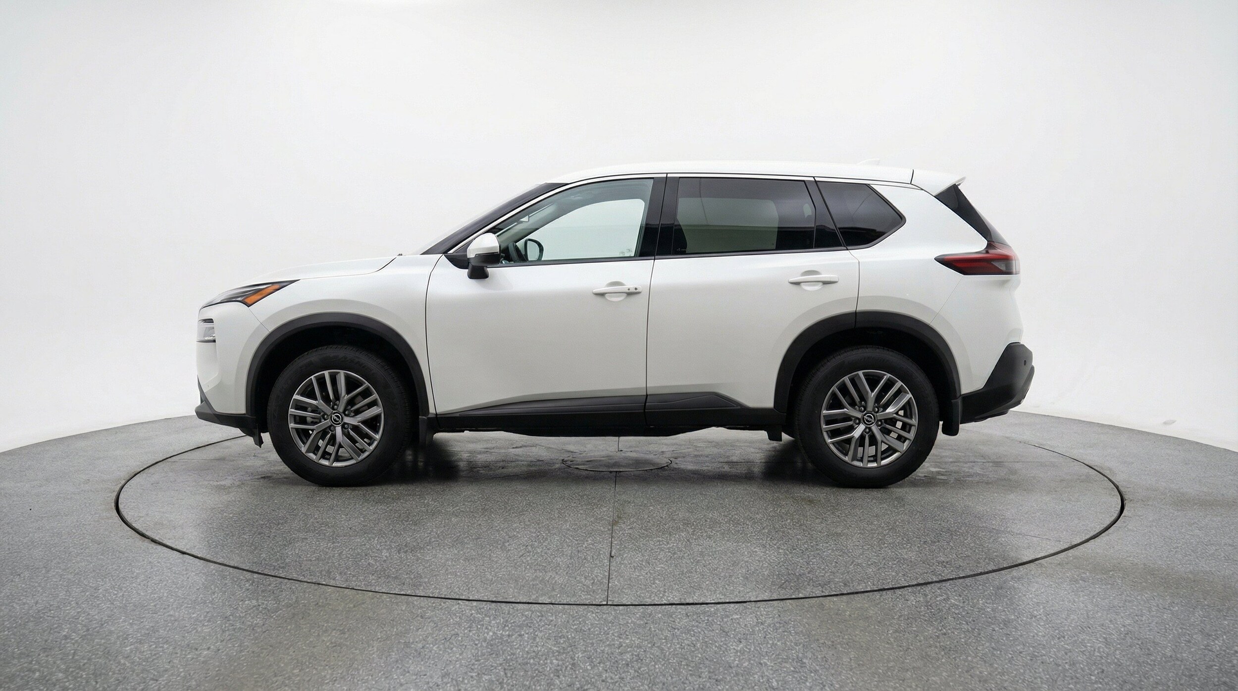 Thumbnail: 2026 Nissan Rogue - 5