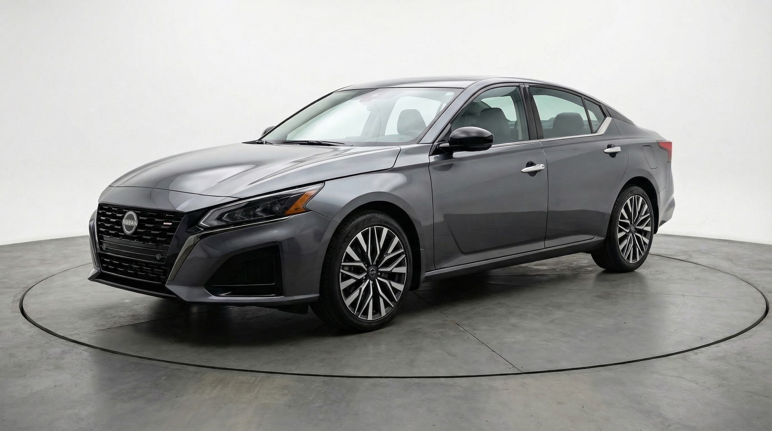 Thumbnail: 2025 Nissan Altima - 3