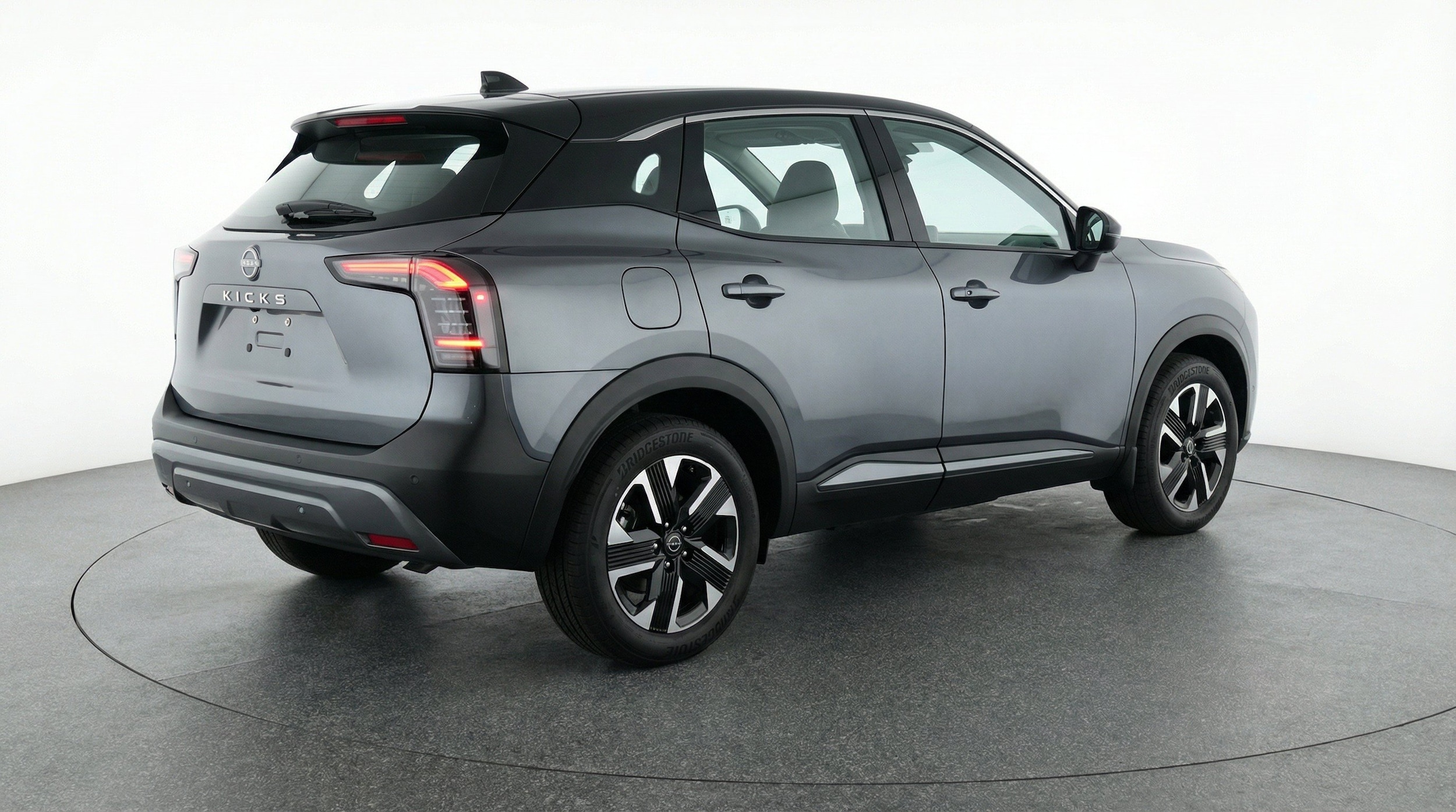 Thumbnail: 2026 Nissan Kicks - 9