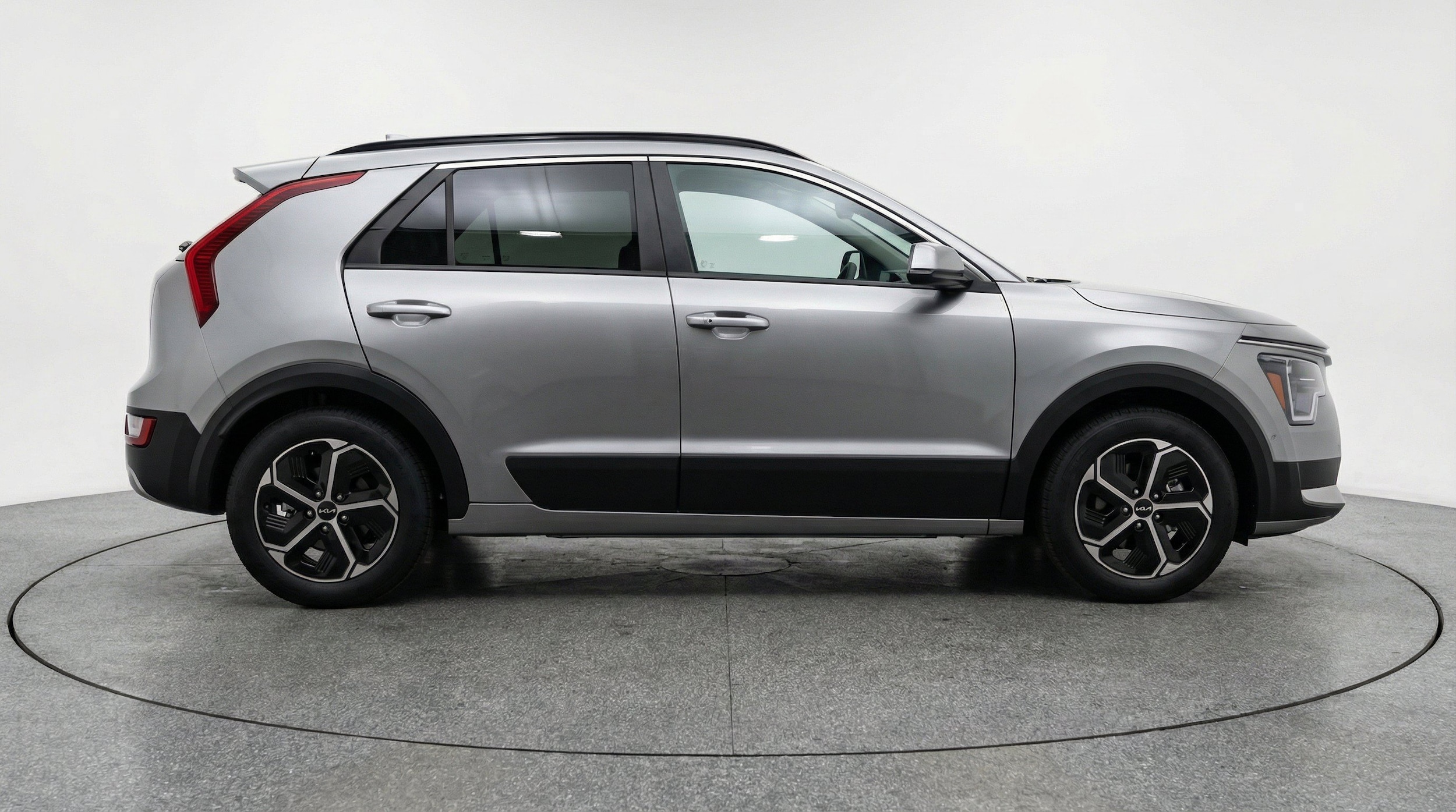 Thumbnail: 2026 Kia Niro - 11