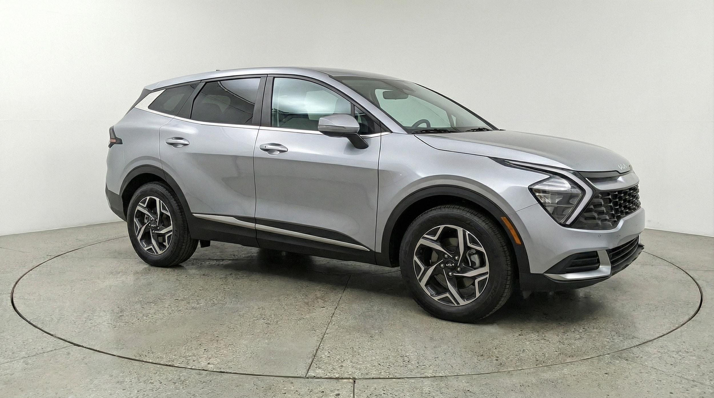 Thumbnail: 2025 Kia Sportage - 1