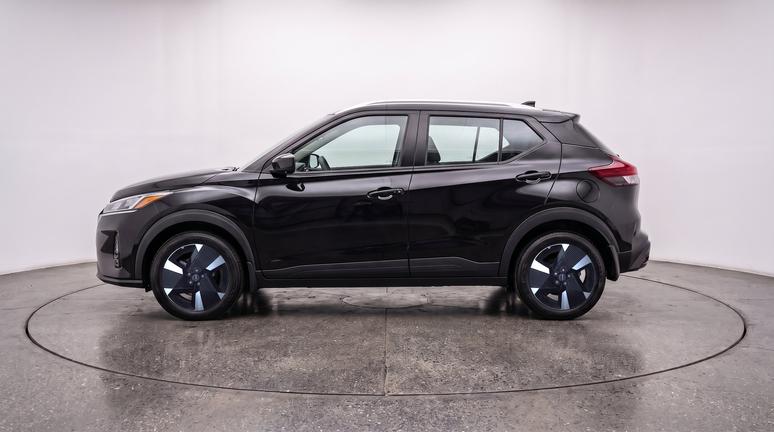 Thumbnail: 2026 Nissan Kicks - 5