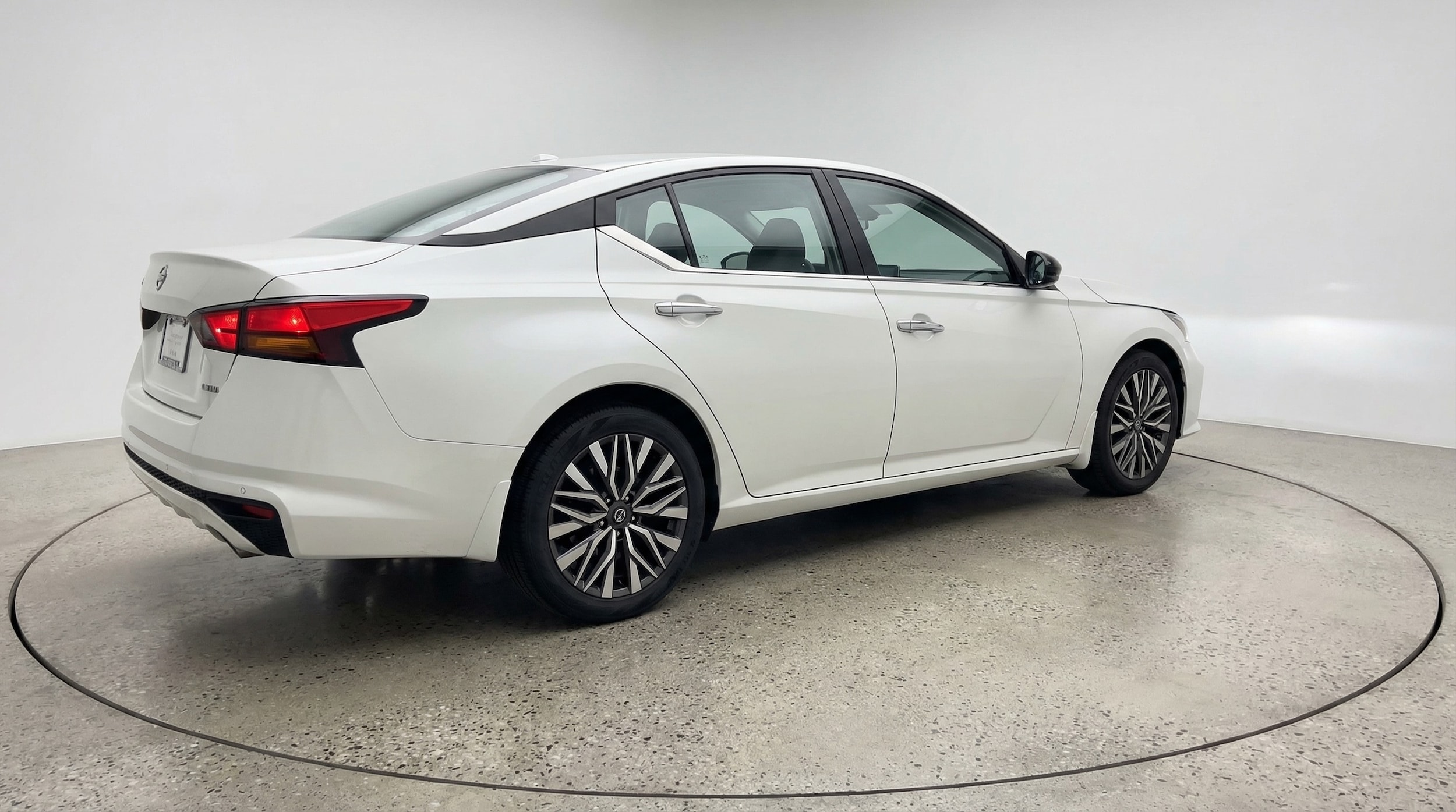 Thumbnail: 2025 Nissan Altima - 7