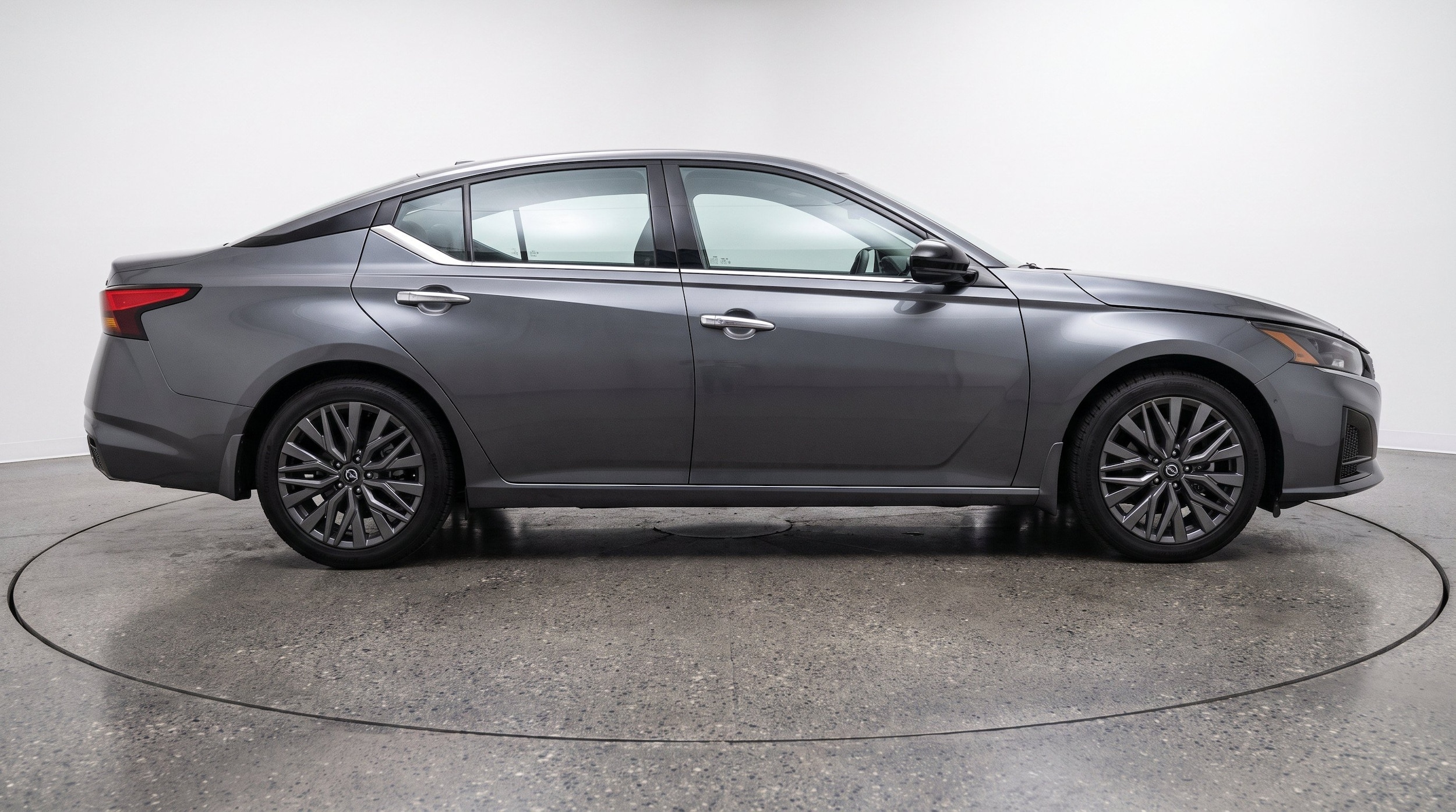 Thumbnail: 2025 Nissan Altima - 11