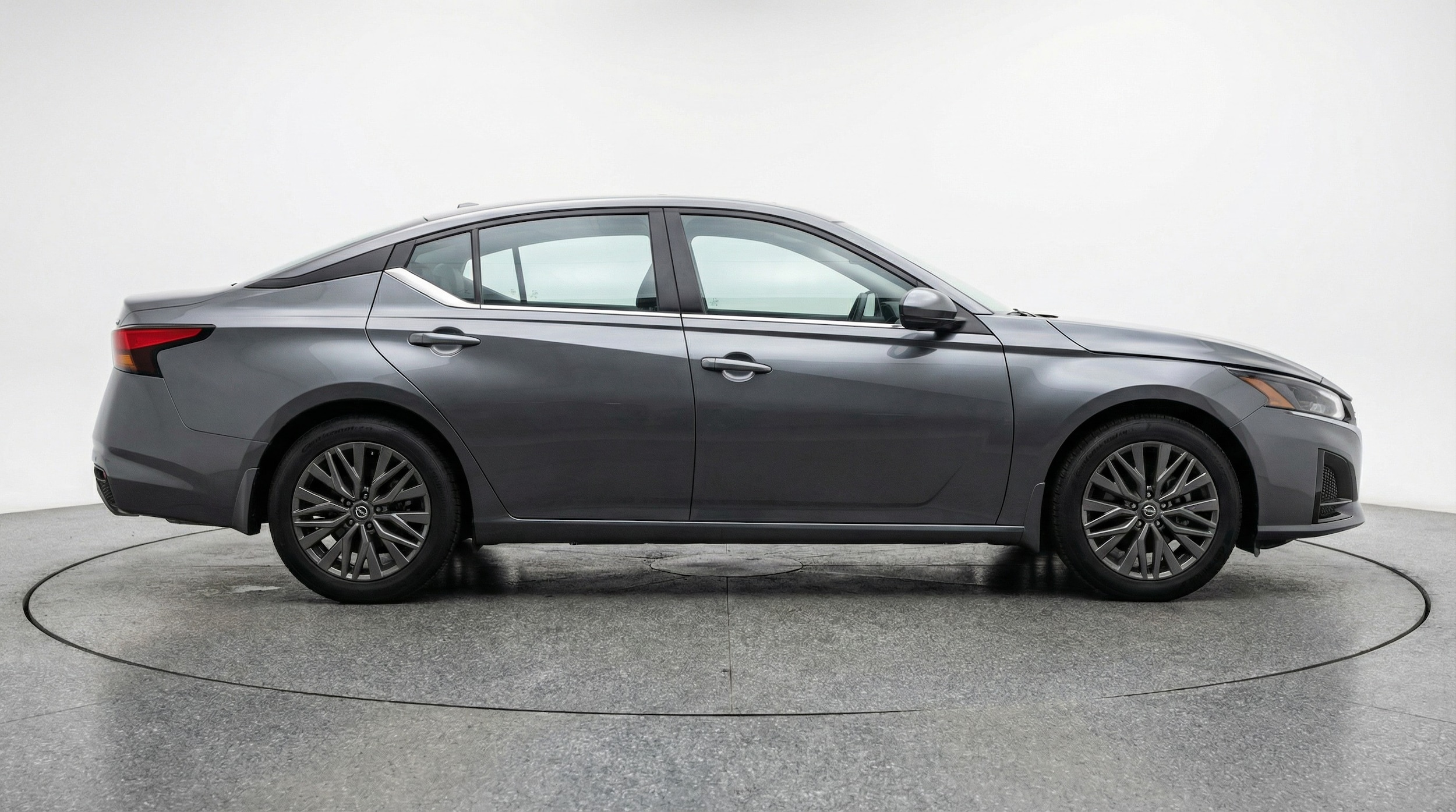 Thumbnail: 2025 Nissan Altima - 8