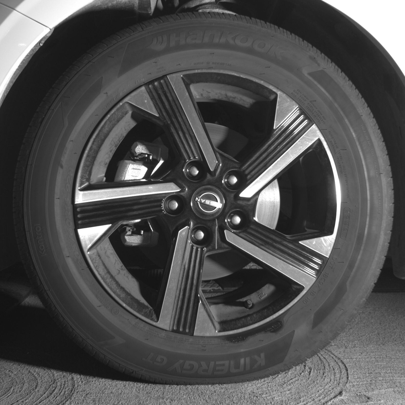 Thumbnail: 2025 Nissan Sentra - 9