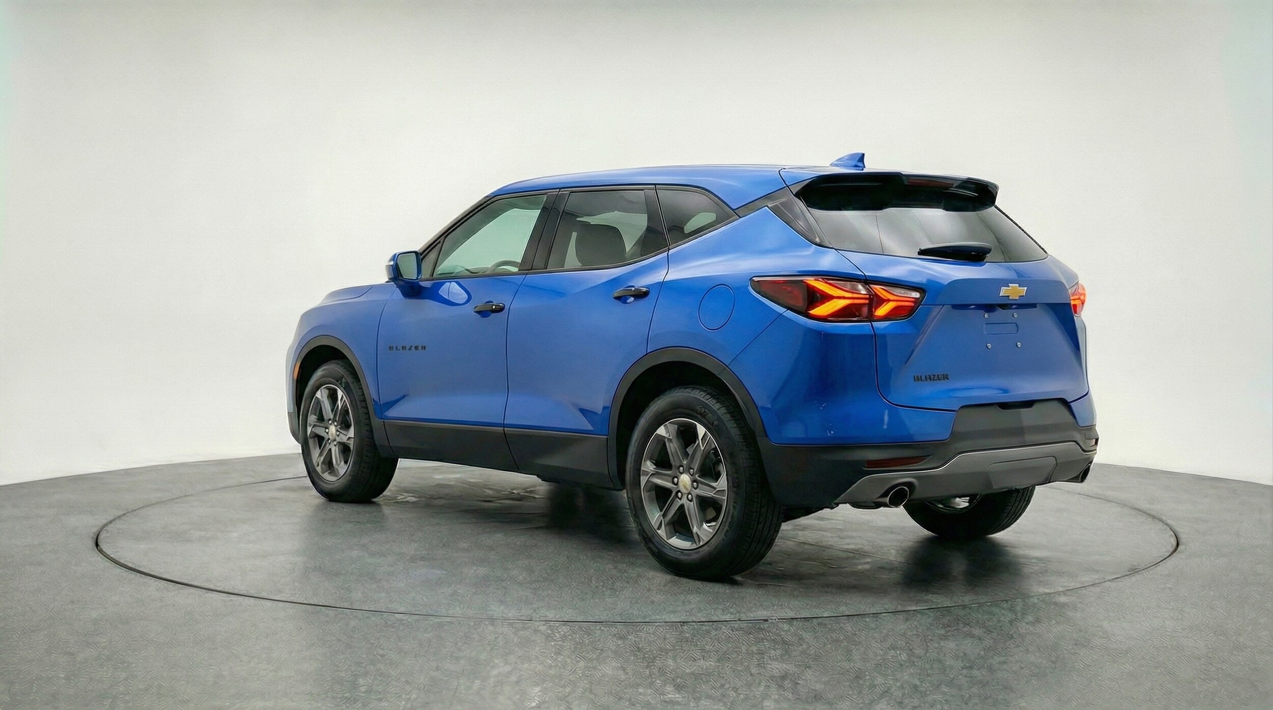 Thumbnail: 2025 Chevrolet Blazer - 5