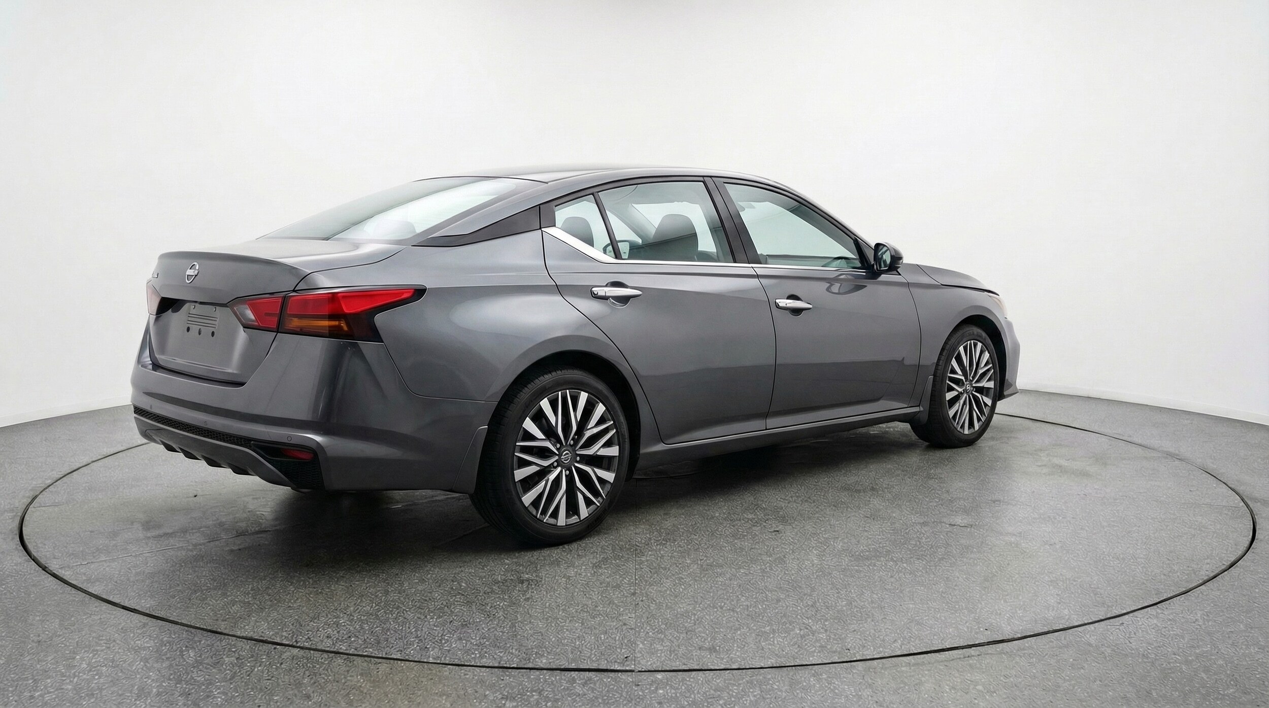 Thumbnail: 2025 Nissan Altima - 7