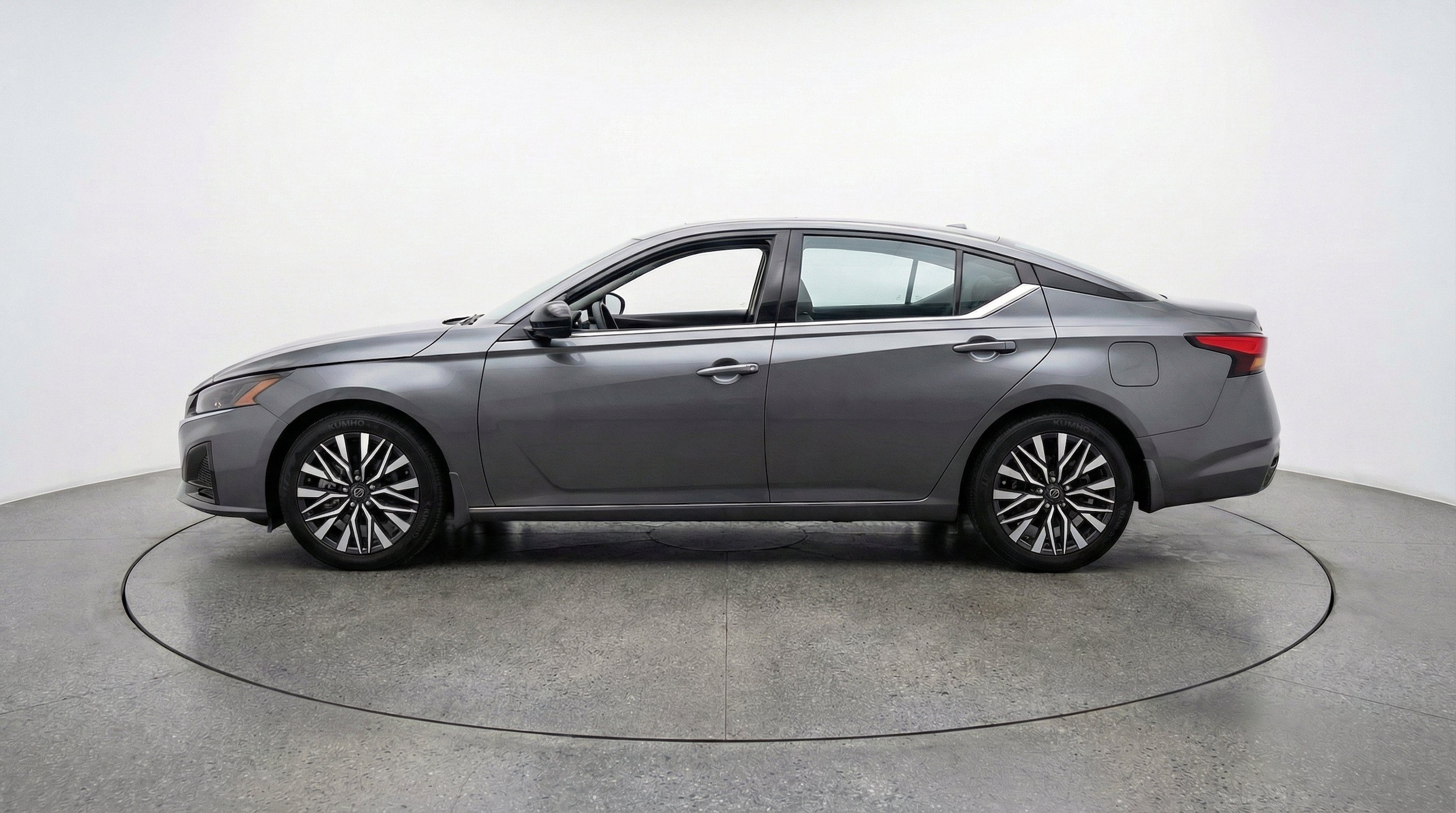 Thumbnail: 2026 Nissan Altima - 5