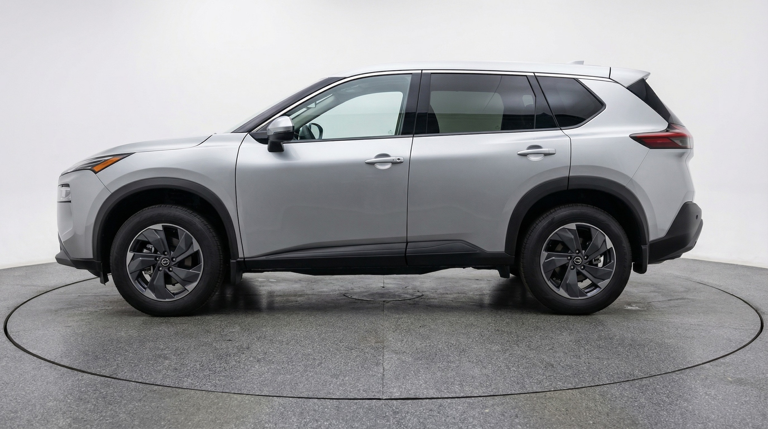 Thumbnail: 2025 Nissan Rogue - 4