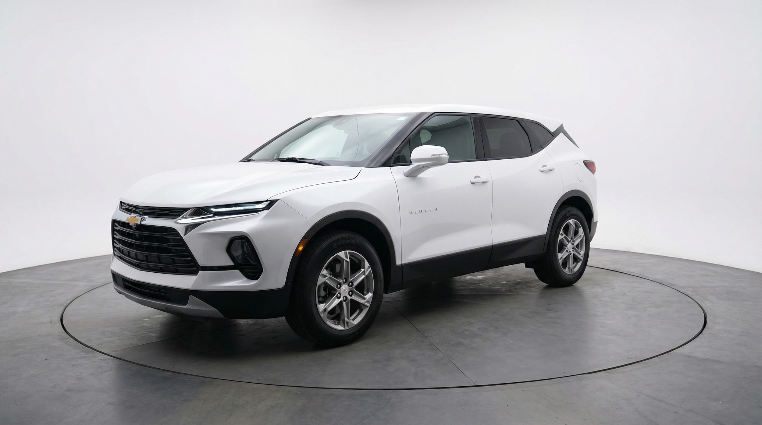 Thumbnail: 2025 Chevrolet Blazer - 3