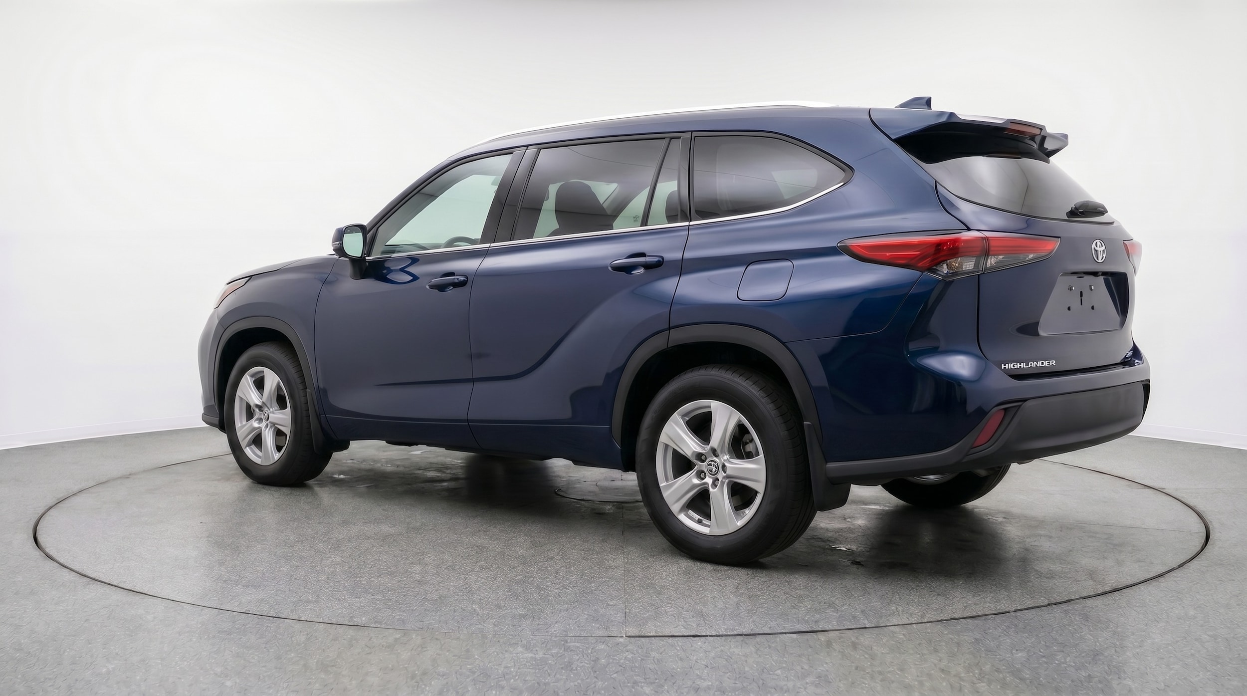 Thumbnail: 2025 Toyota Highlander - 5