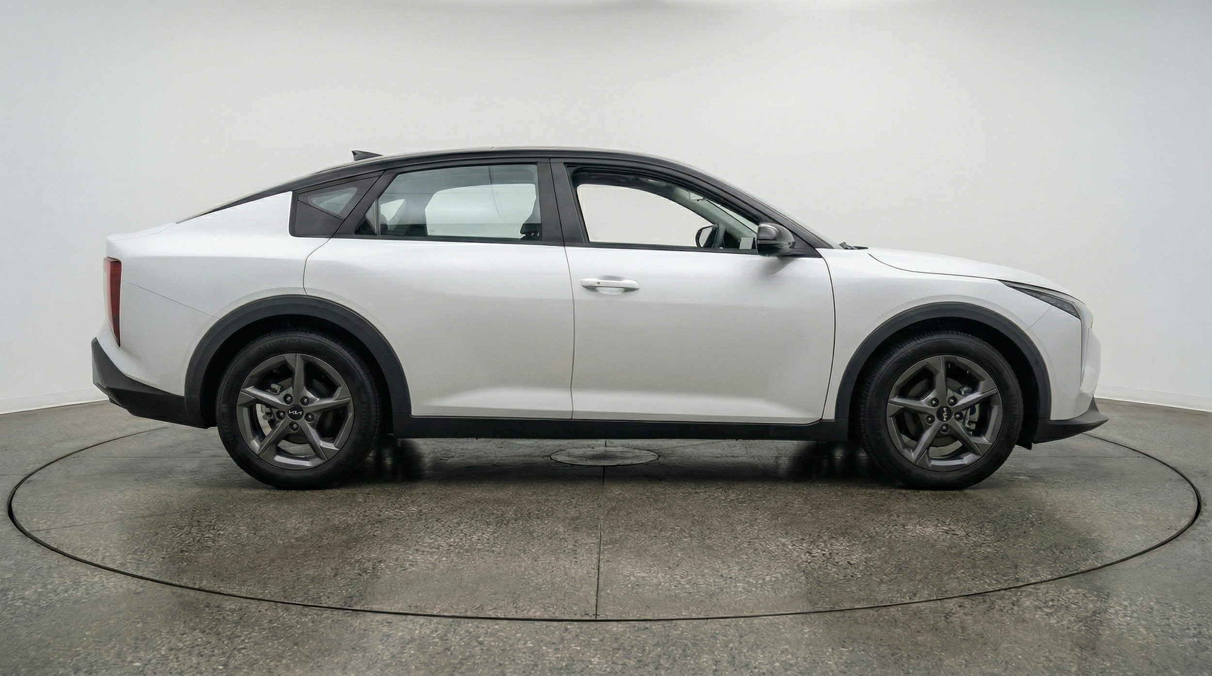 Thumbnail: 2025 Kia K4 - 8