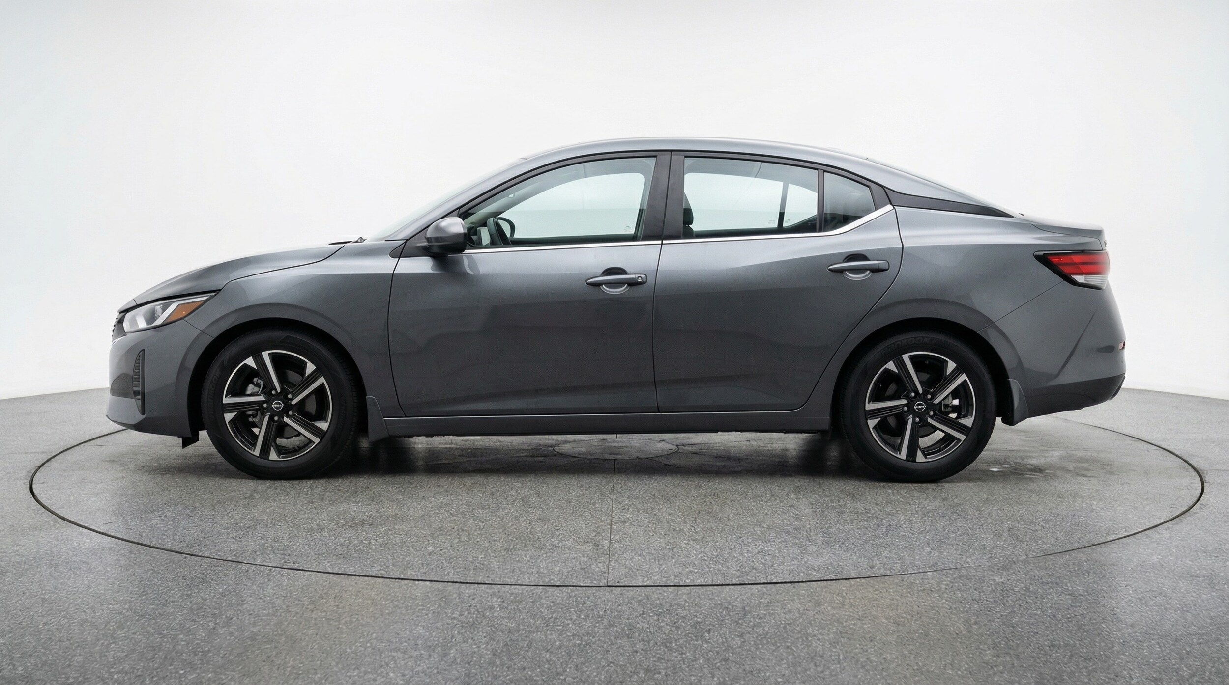 Thumbnail: 2025 Nissan Sentra - 4