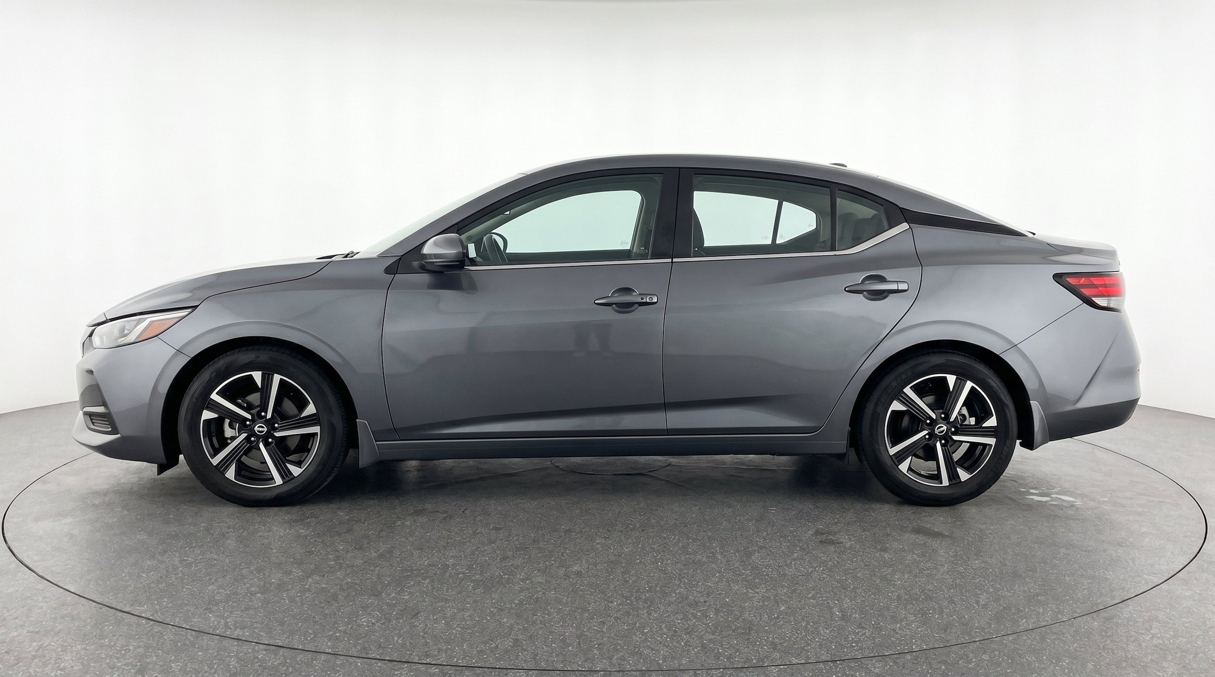 Thumbnail: 2025 Nissan Sentra - 5