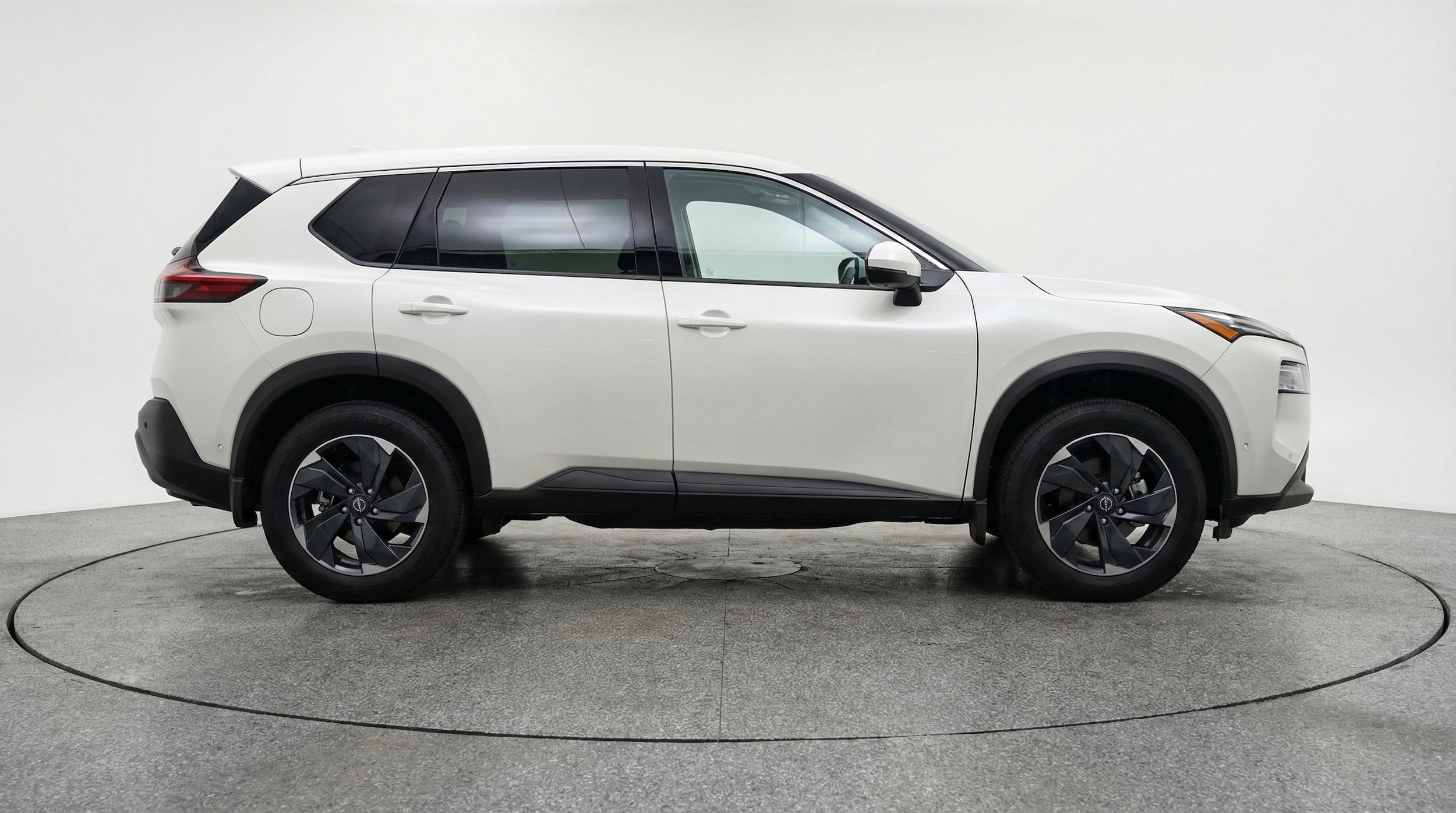 Thumbnail: 2025 Nissan Rogue - 11