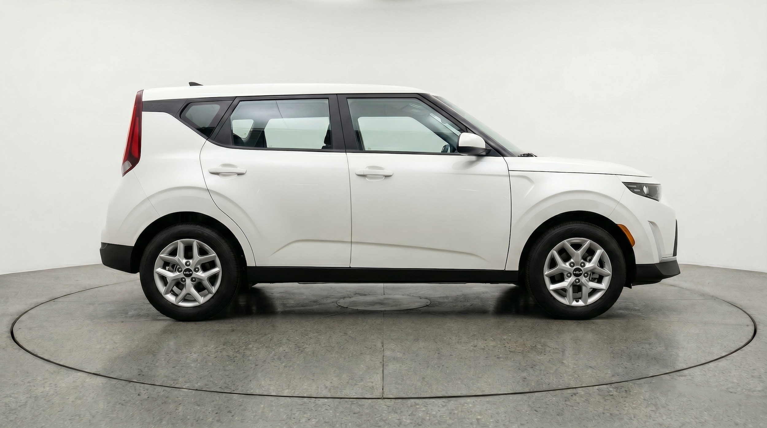 Thumbnail: 2025 Kia Soul - 11