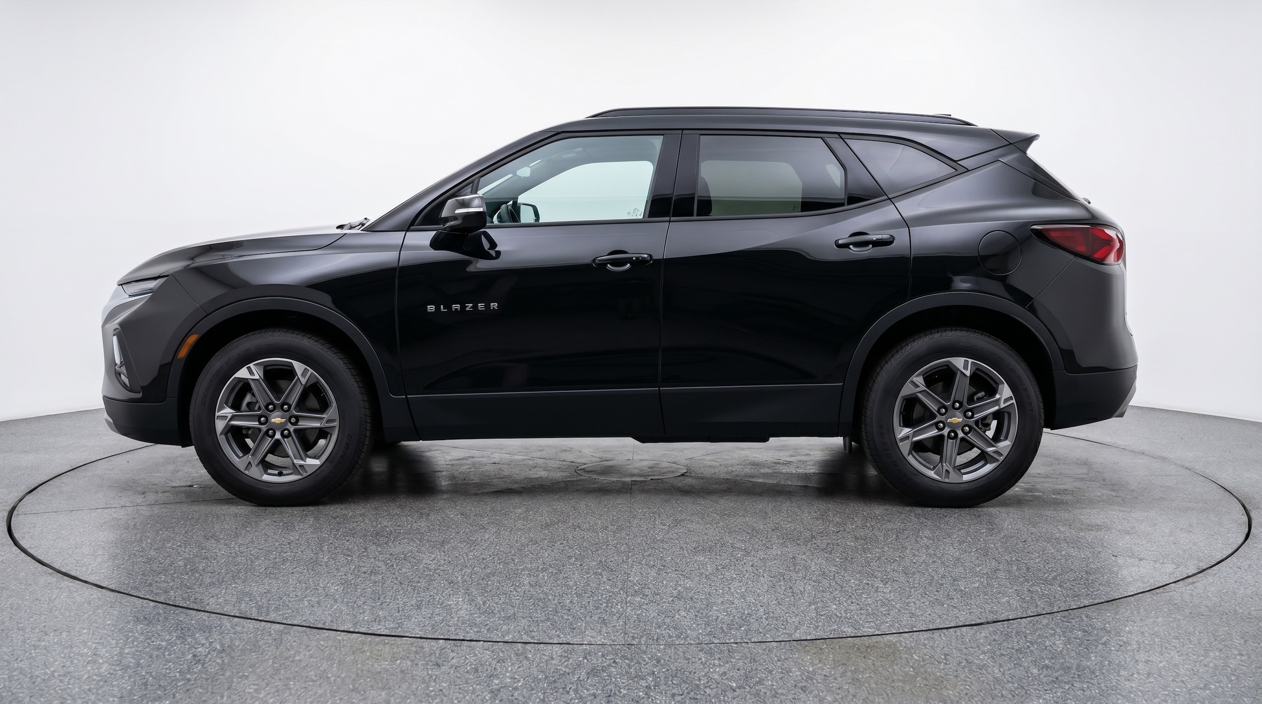Thumbnail: 2025 Chevrolet Blazer - 4