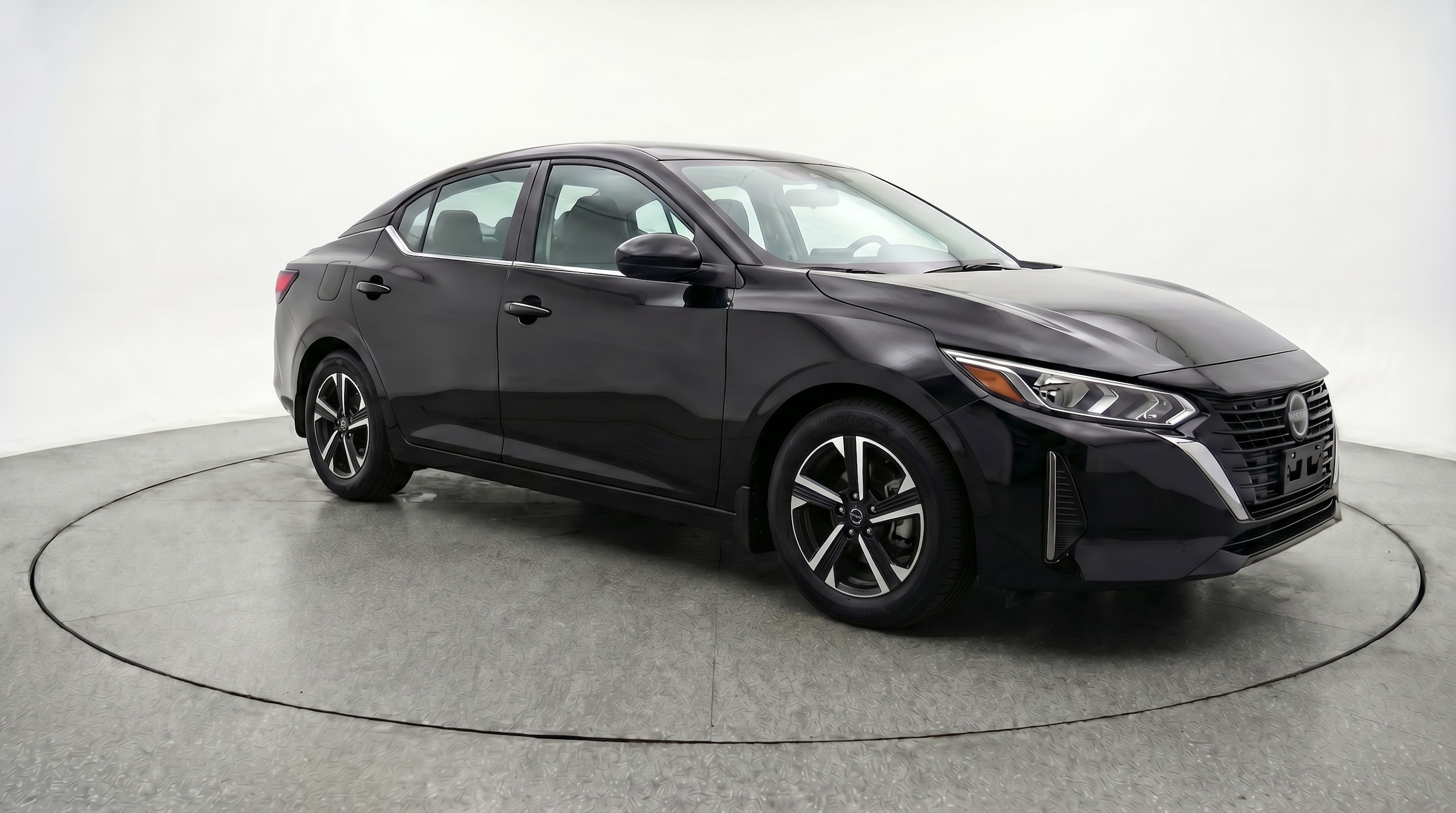 Thumbnail: 2025 Nissan Sentra - 1