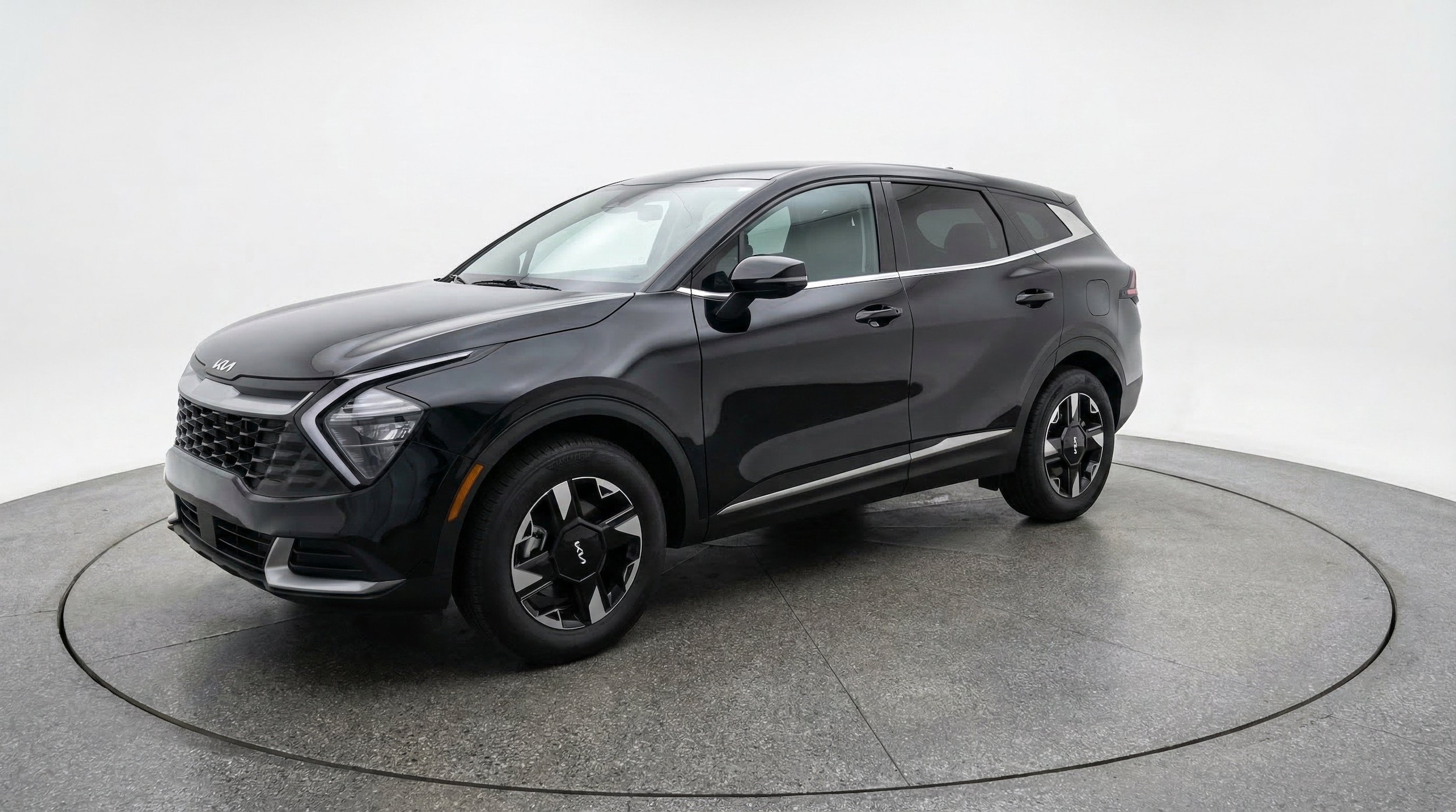 Thumbnail: 2026 Kia Sportage - 3