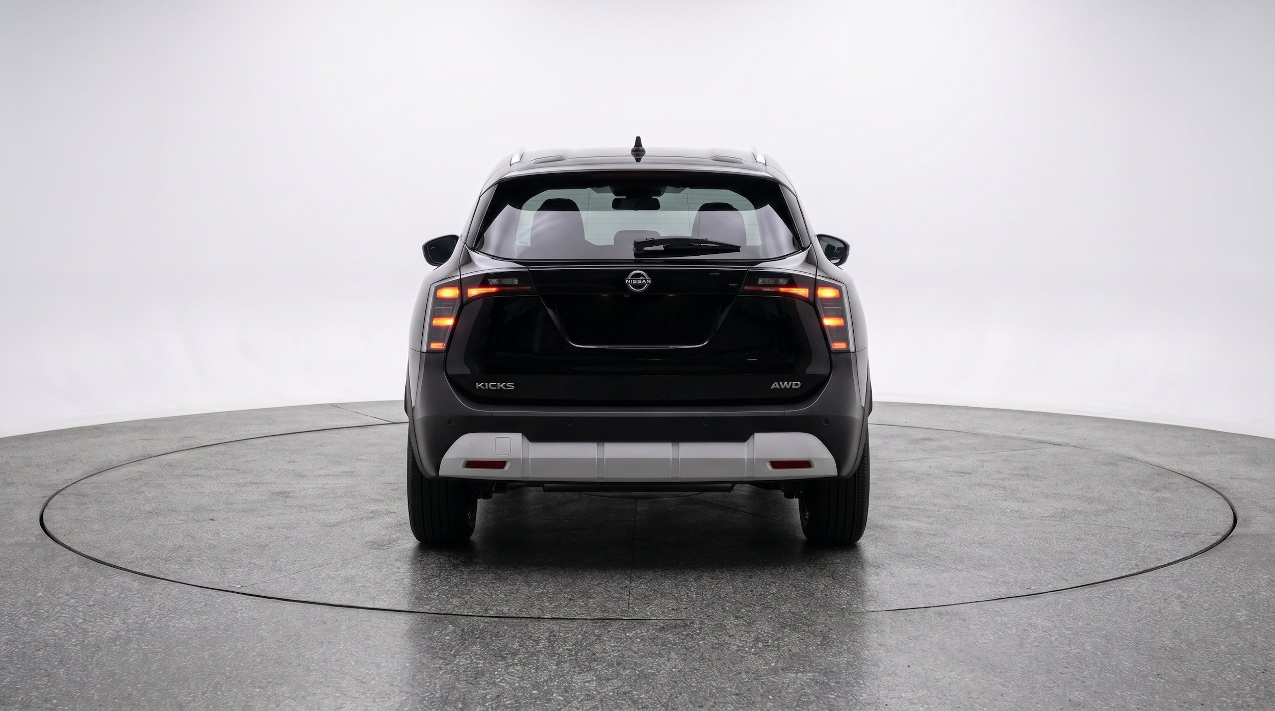 Thumbnail: 2026 Nissan Kicks - 7
