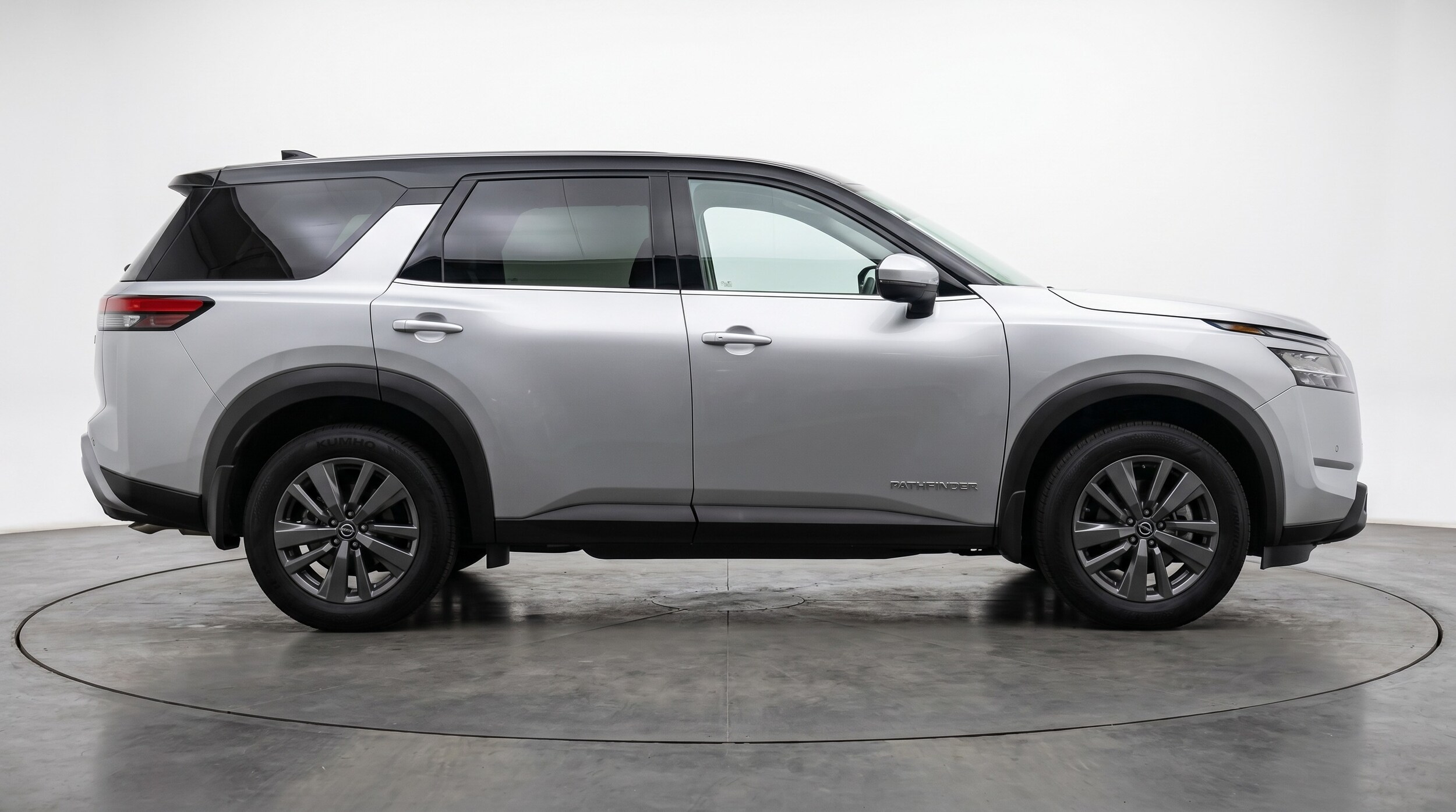 Thumbnail: 2025 Nissan Pathfinder - 8