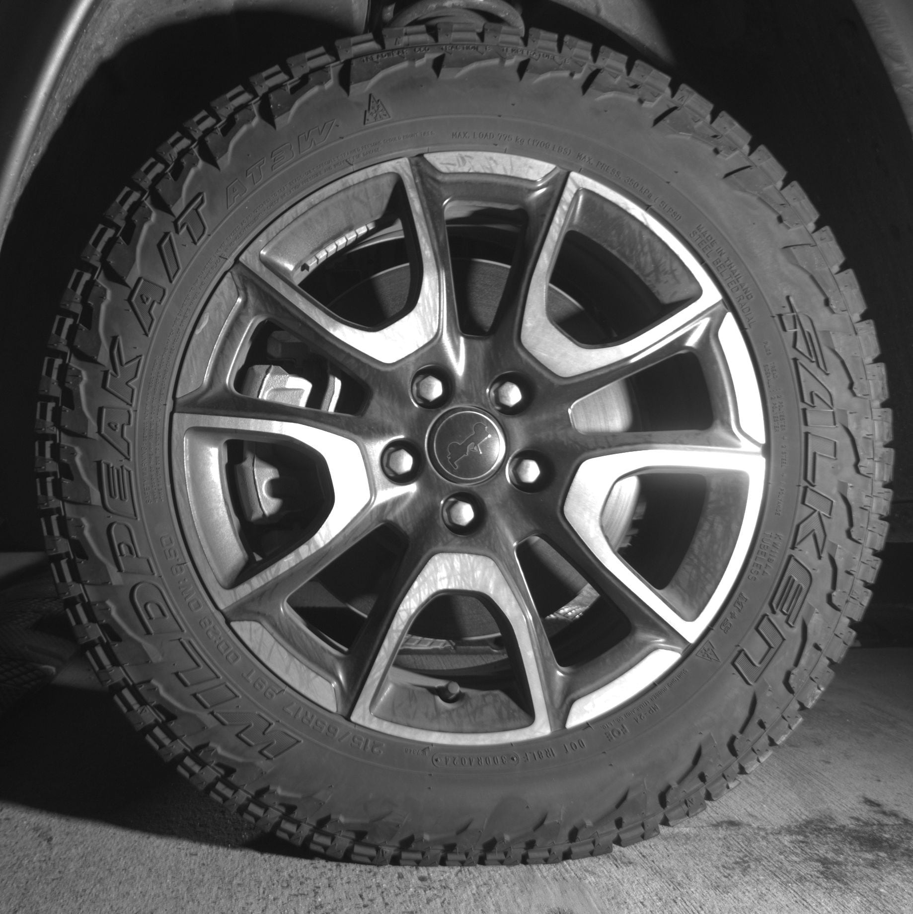 Thumbnail: 2025 Jeep Compass - 9