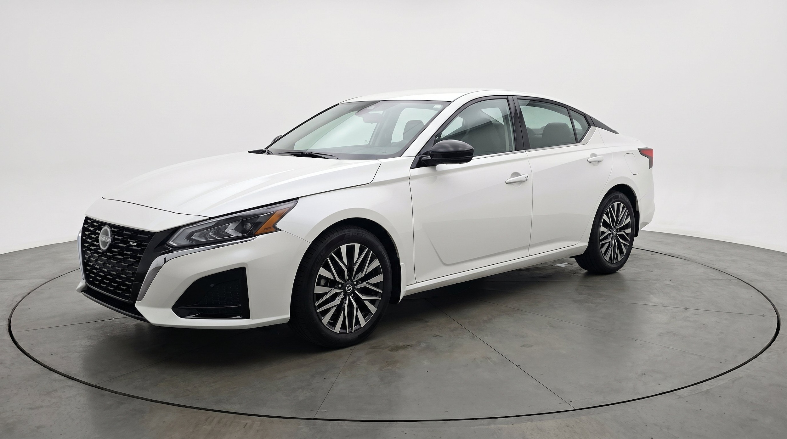 Thumbnail: 2026 Nissan Altima - 3