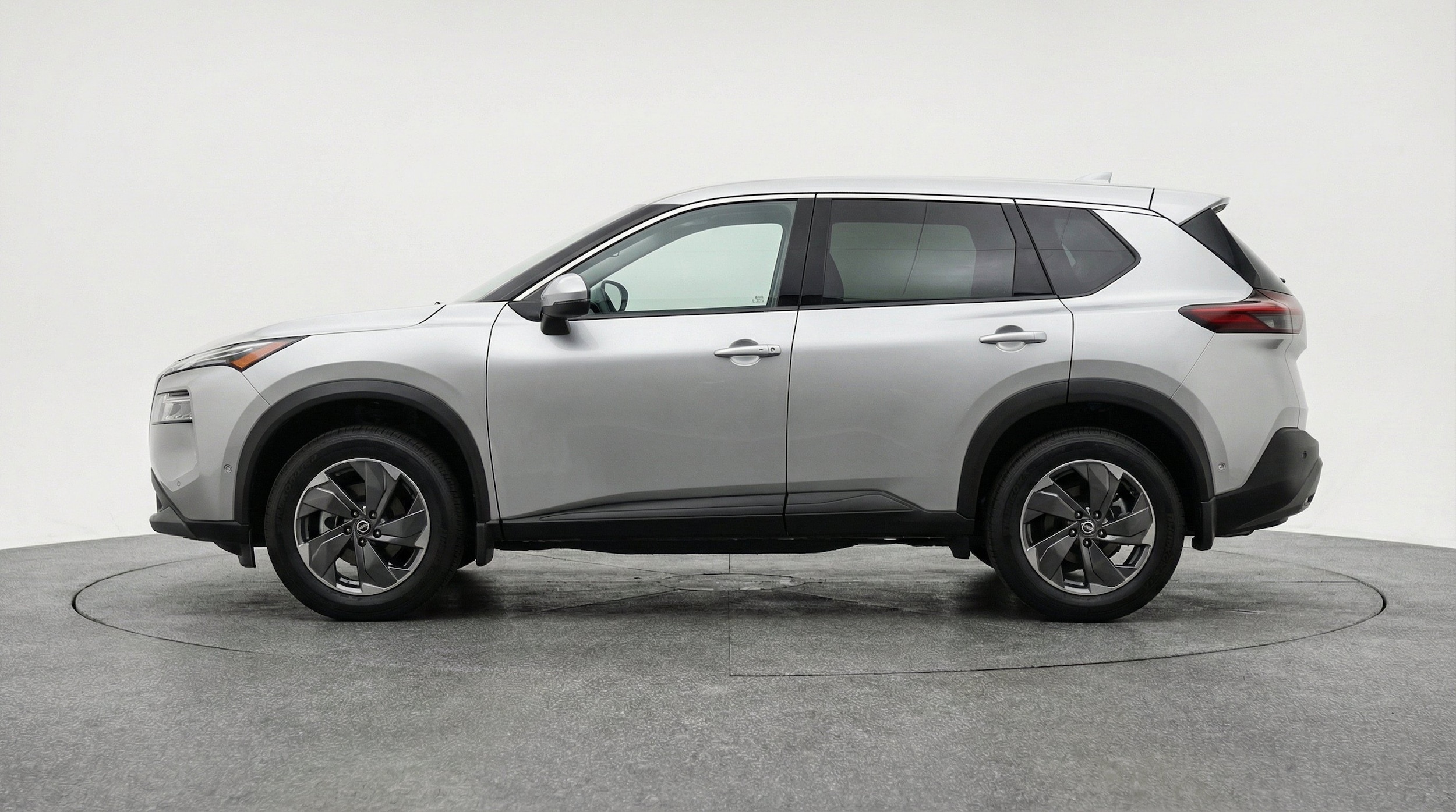 Thumbnail: 2025 Nissan Rogue - 5
