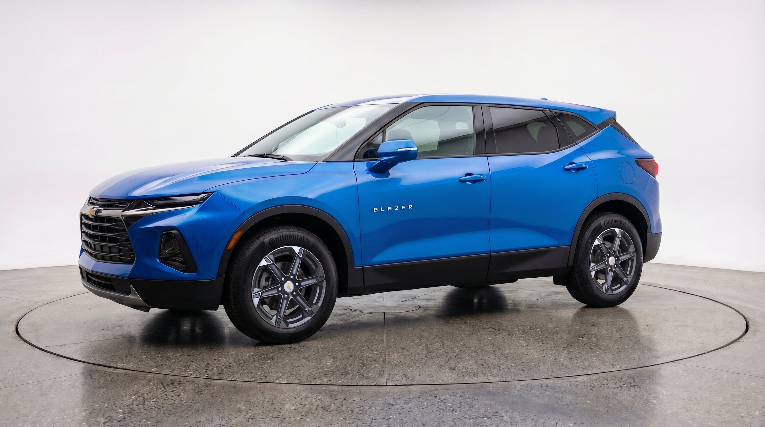 Thumbnail: 2026 Chevrolet Blazer - 3