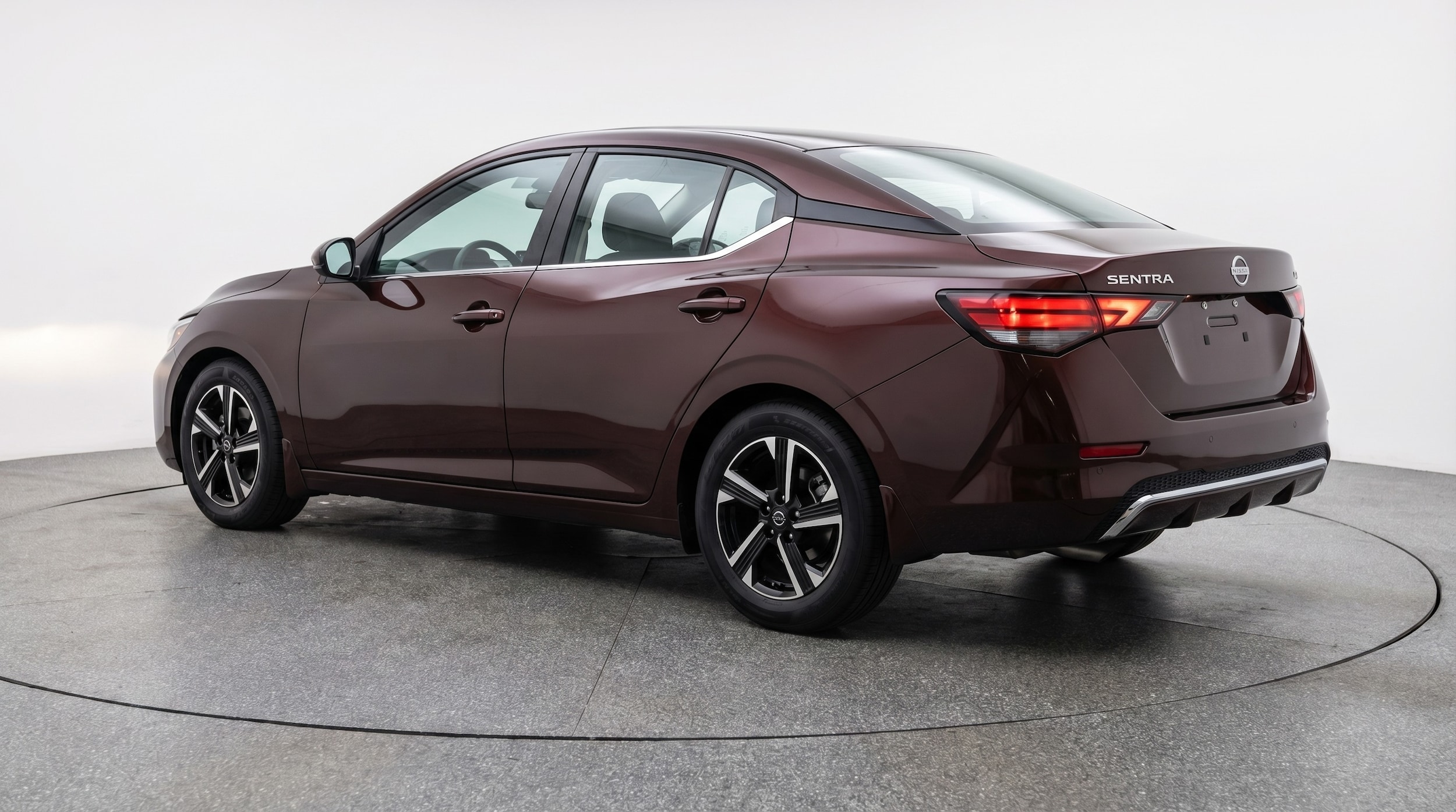 Thumbnail: 2025 Nissan Sentra - 5