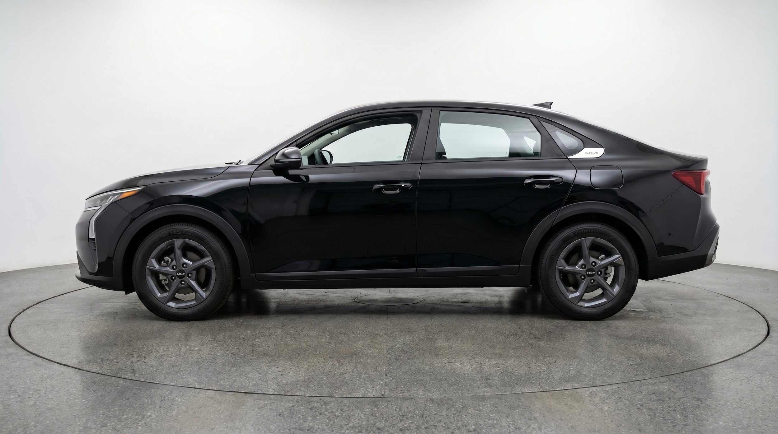 Thumbnail: 2026 Kia K4 - 5