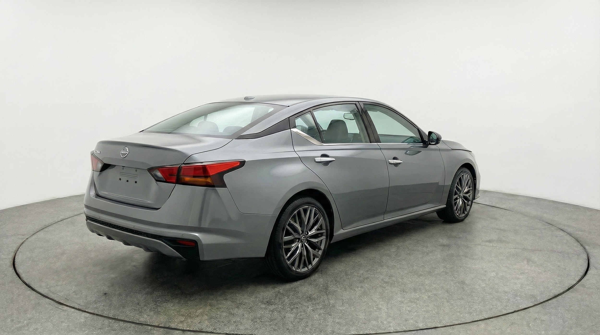 Thumbnail: 2025 Nissan Altima - 7