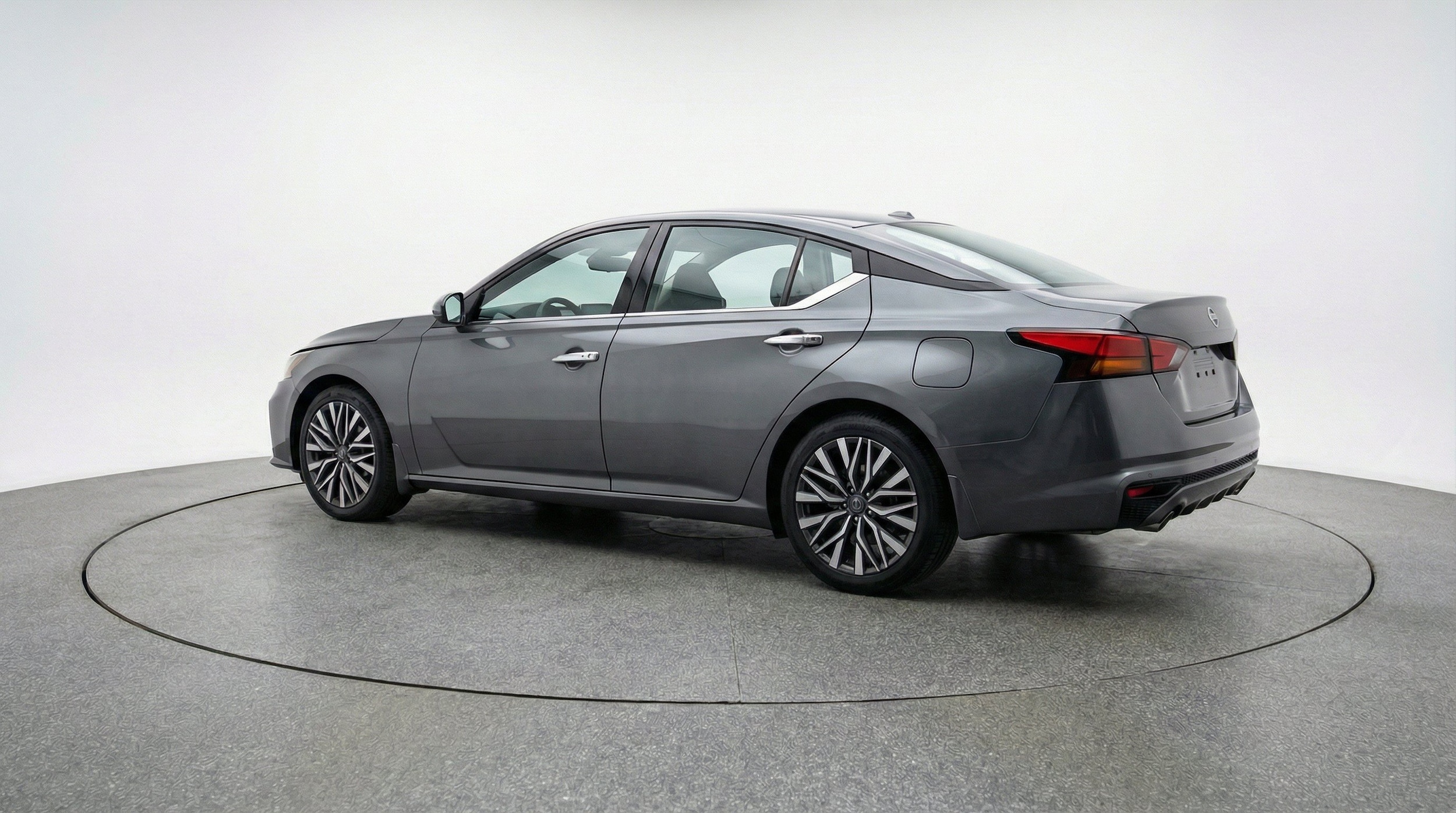 Thumbnail: 2025 Nissan Altima - 6