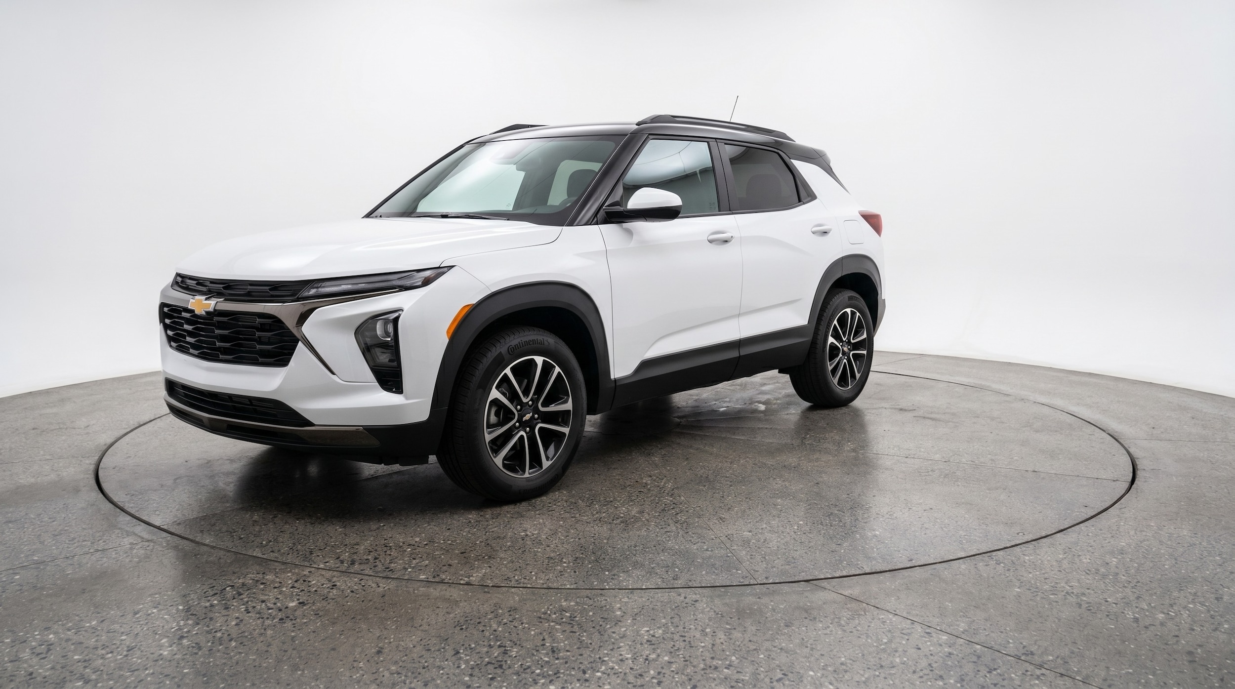 Thumbnail: 2025 Chevrolet TrailBlazer - 3