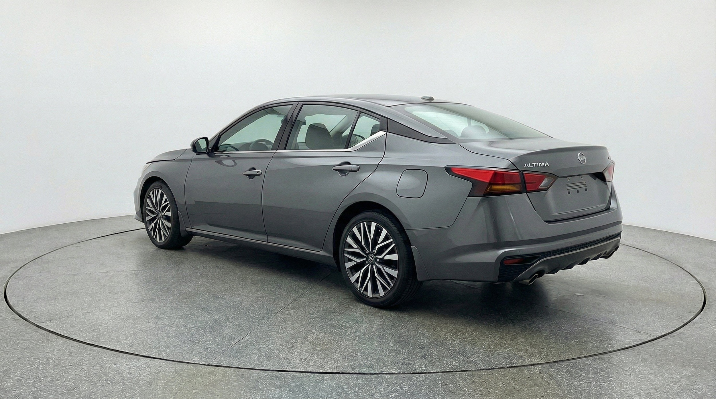 Thumbnail: 2025 Nissan Altima - 6