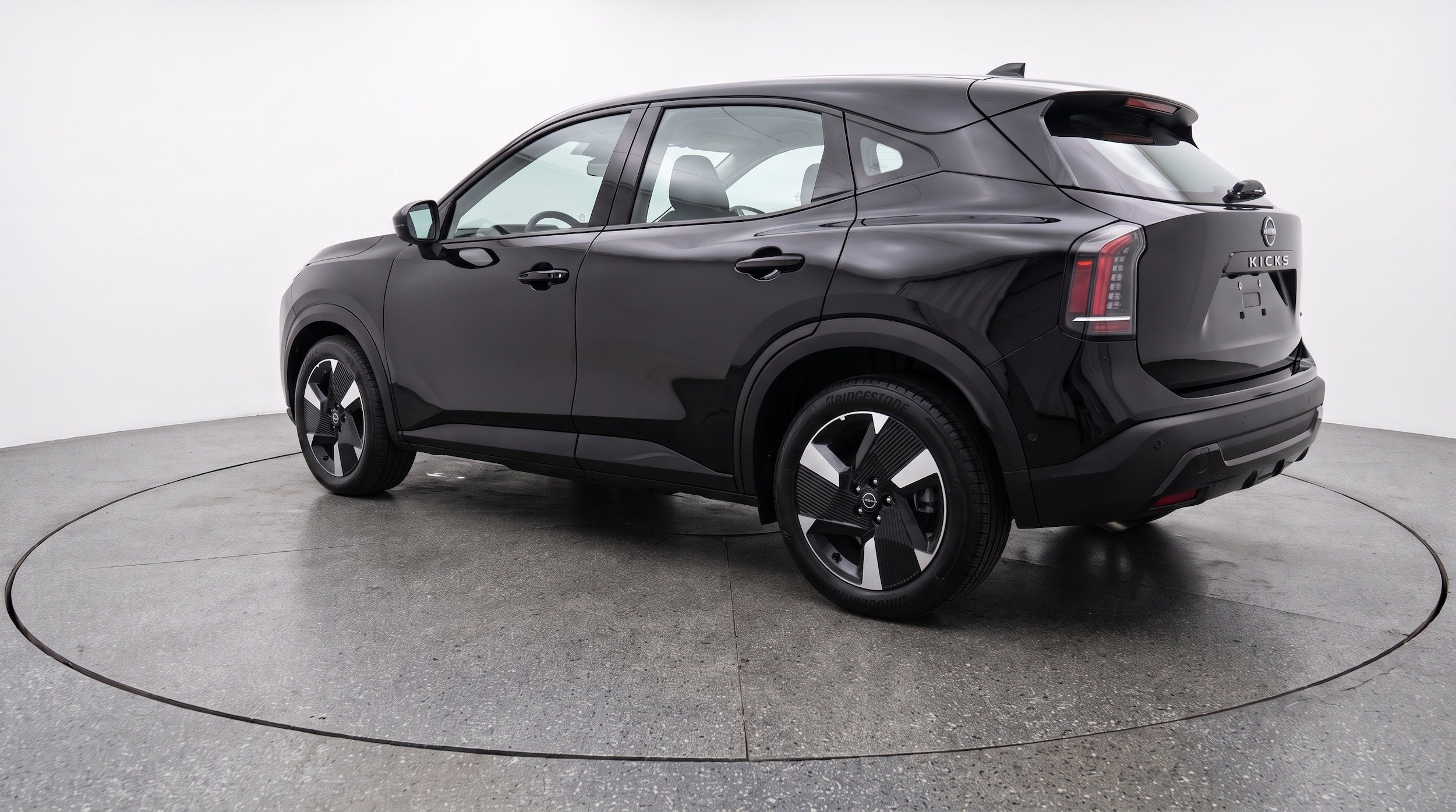 Thumbnail: 2026 Nissan Kicks - 6