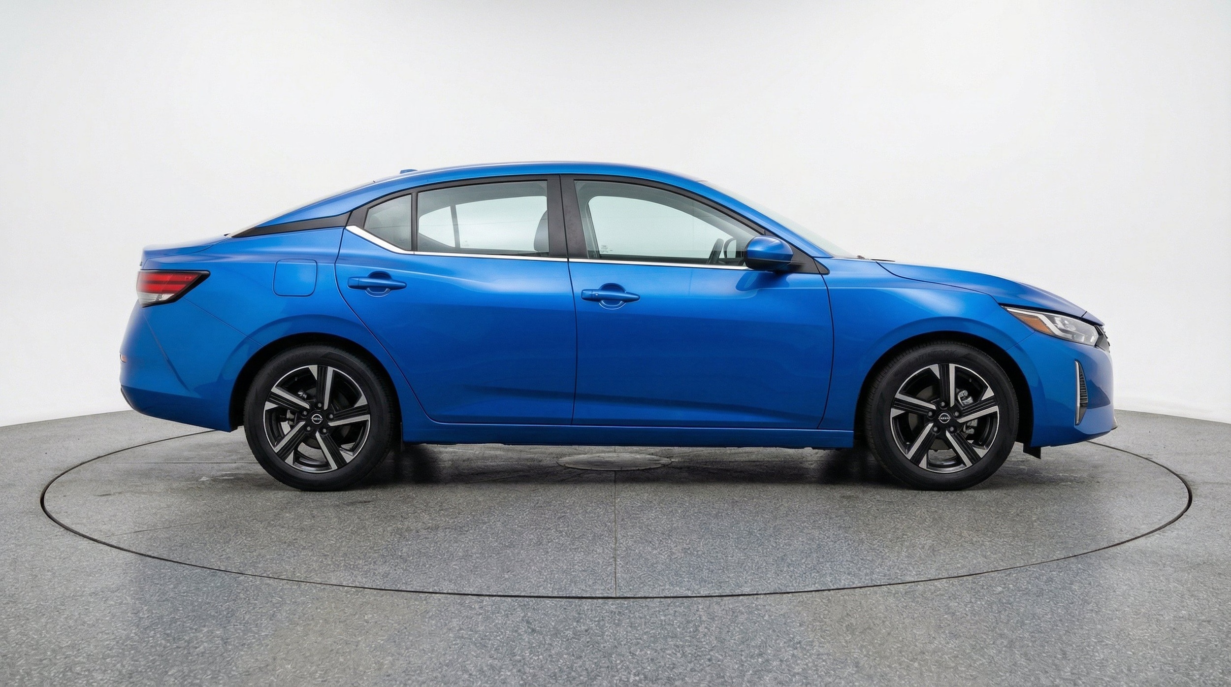 Thumbnail: 2025 Nissan Sentra - 11