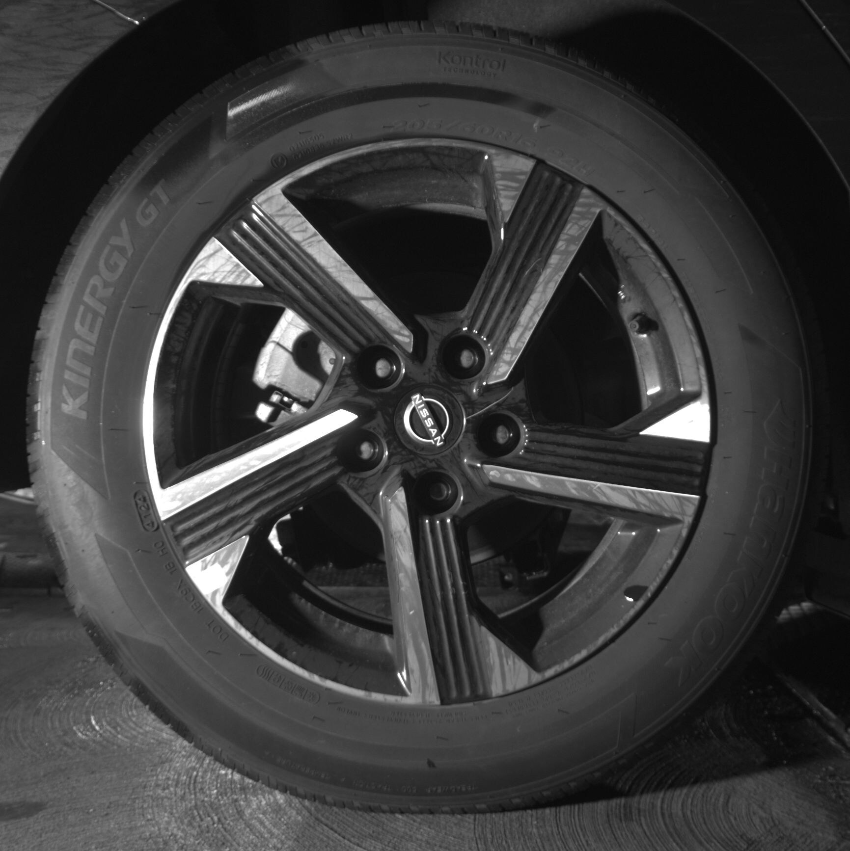 Thumbnail: 2025 Nissan Sentra - 12