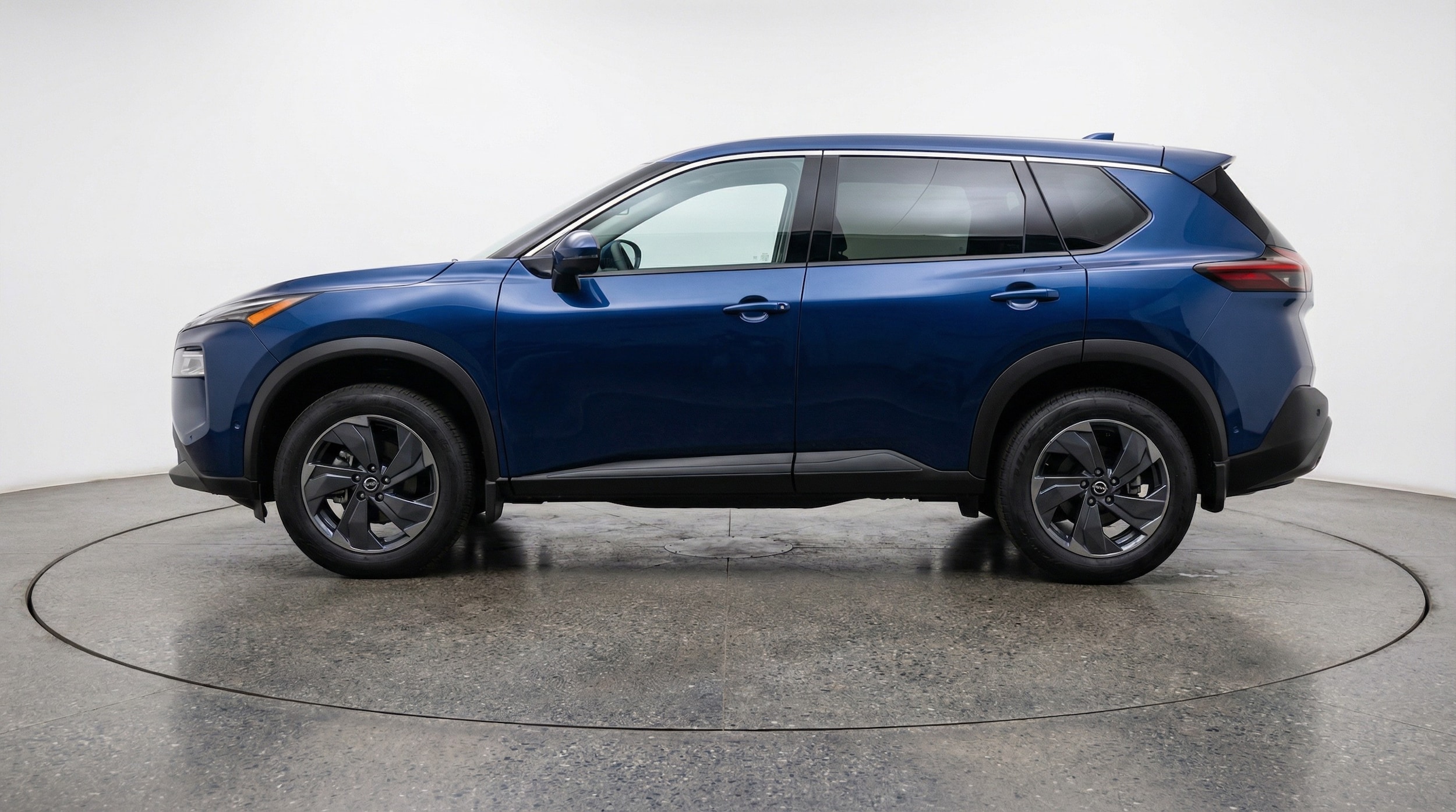 Thumbnail: 2025 Nissan Rogue - 4