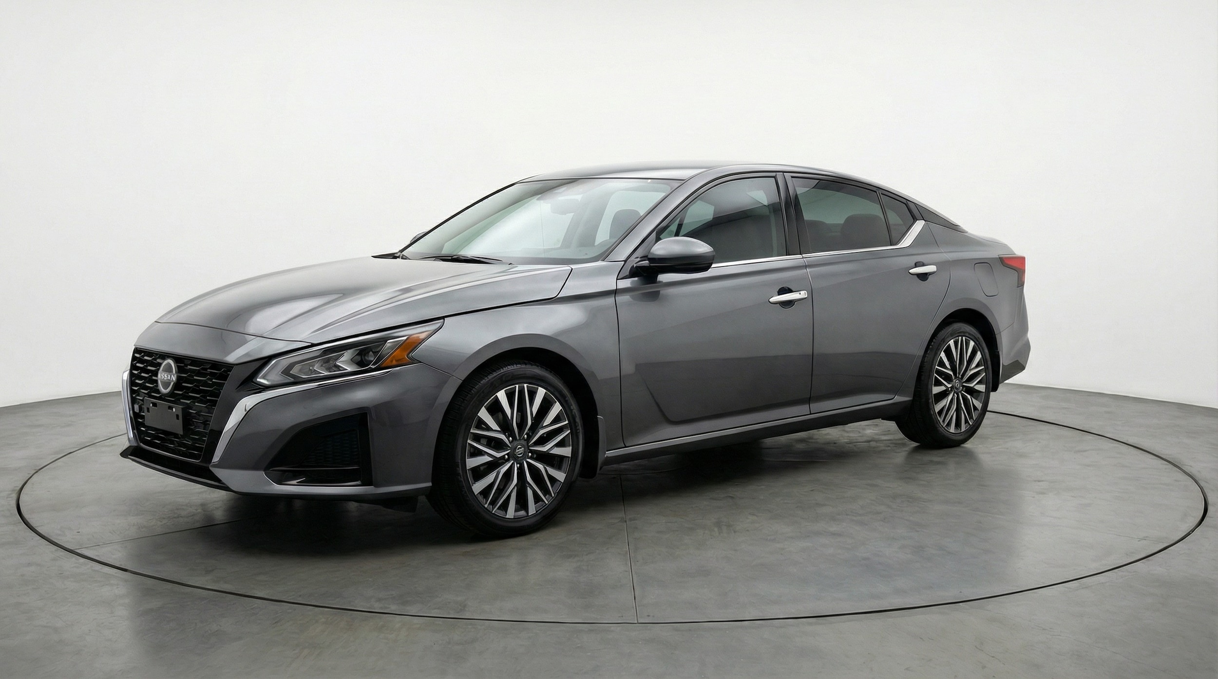 Thumbnail: 2025 Nissan Altima - 3