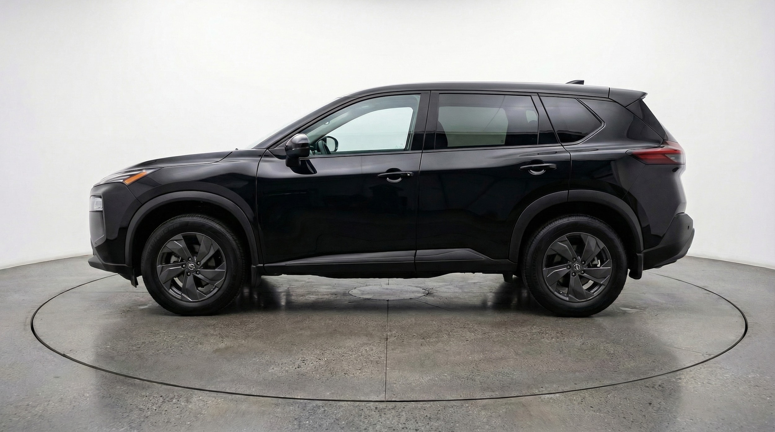 Thumbnail: 2025 Nissan Rogue - 4