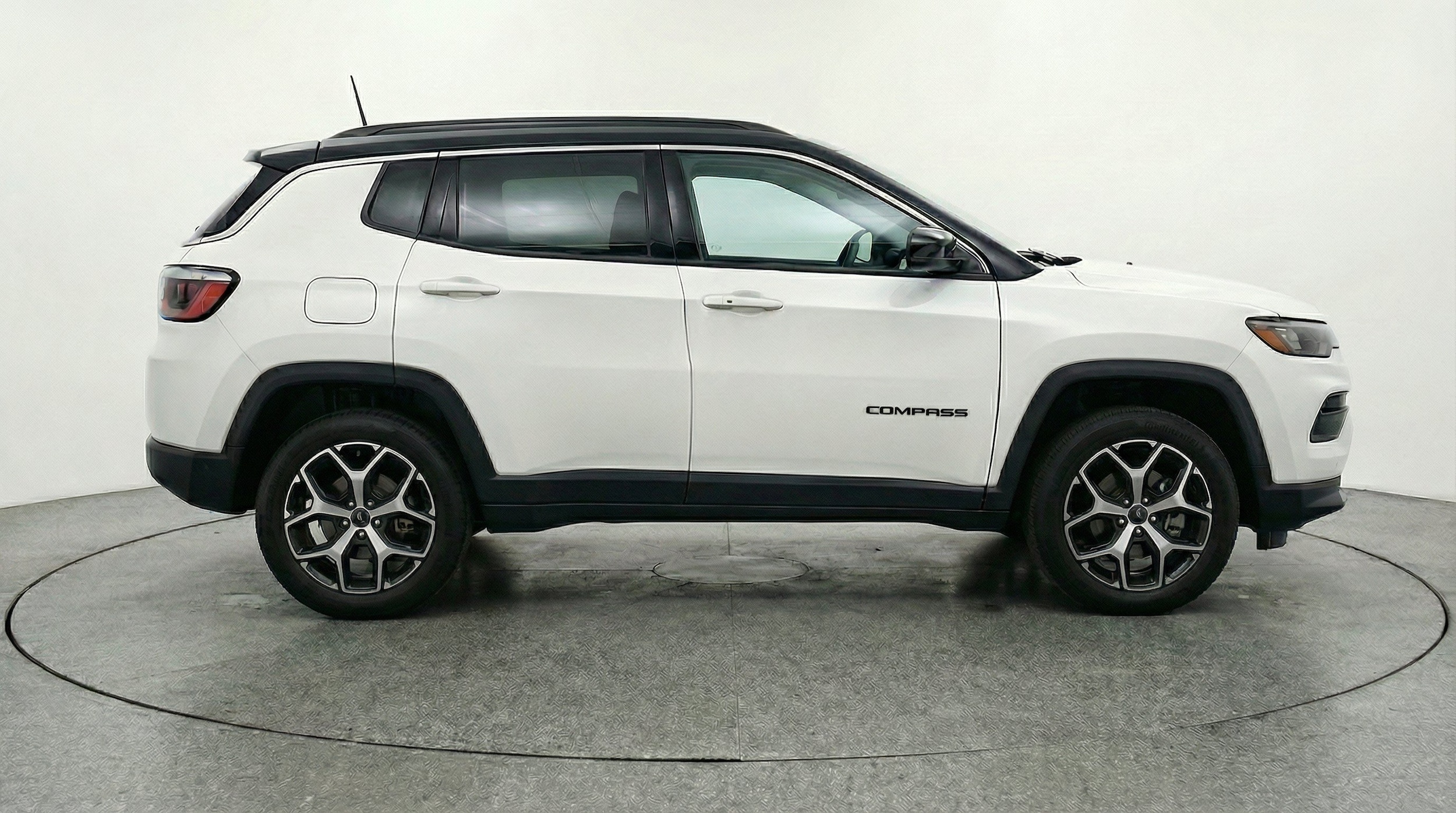 Thumbnail: 2025 Jeep Compass - 11