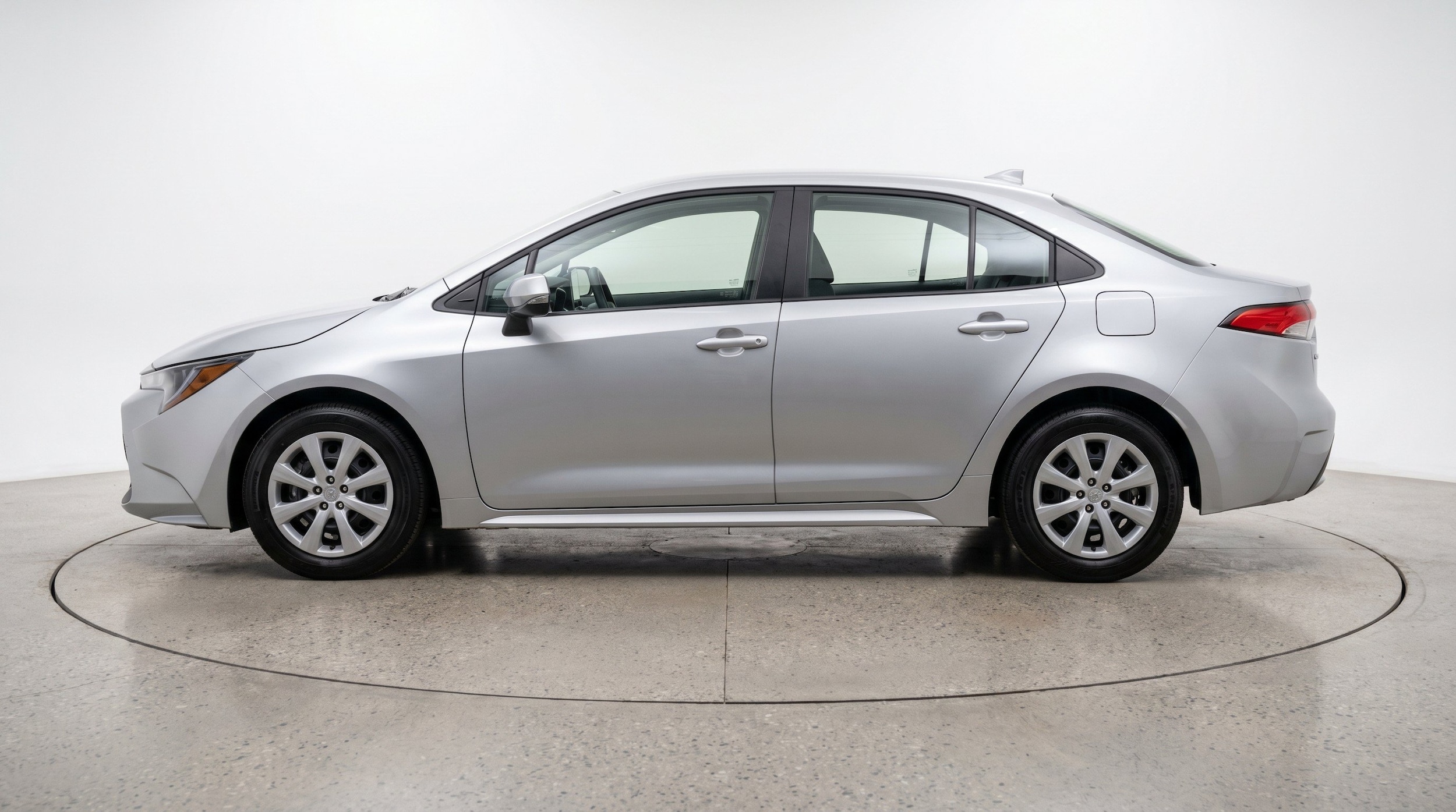 Thumbnail: 2025 Toyota Corolla - 5
