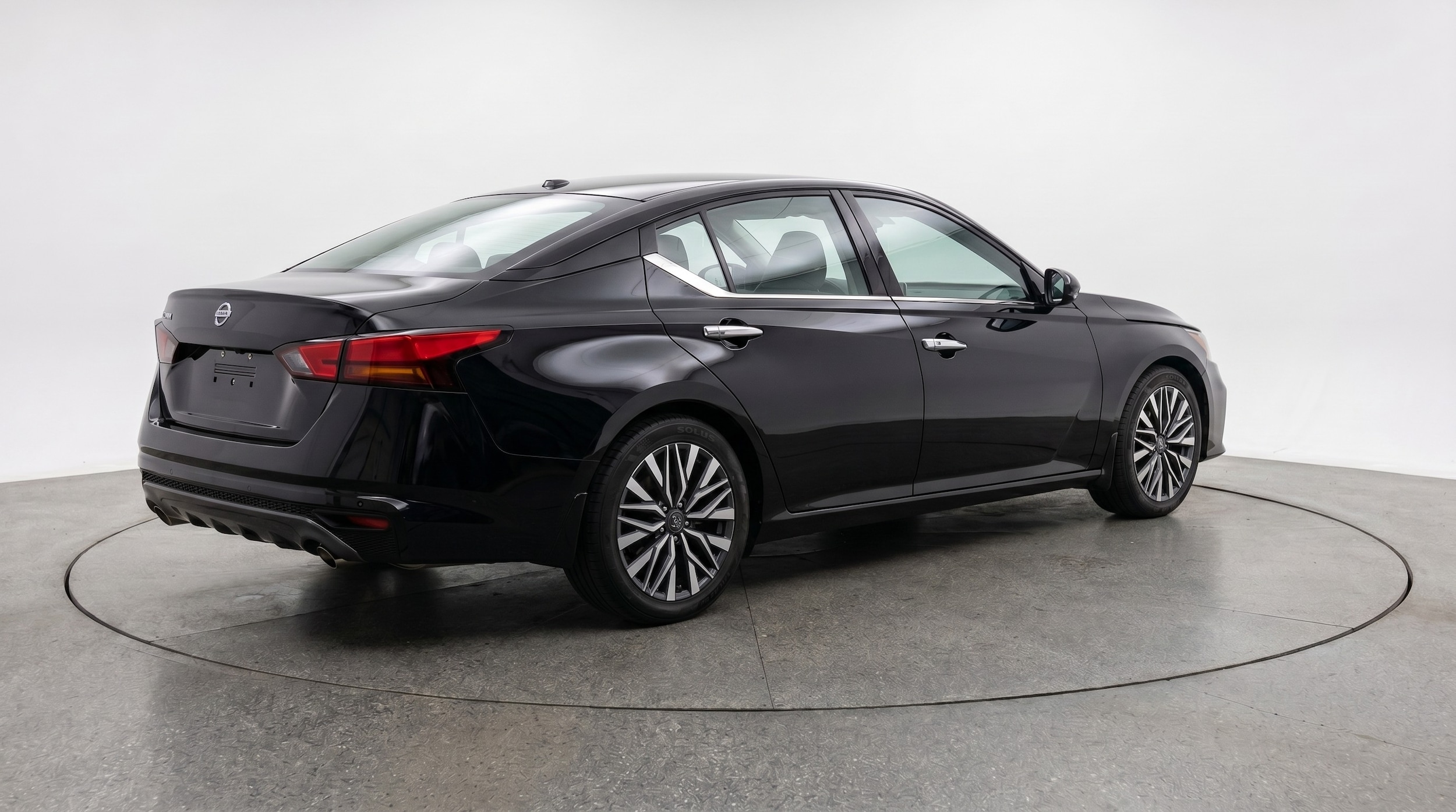 Thumbnail: 2025 Nissan Altima - 7