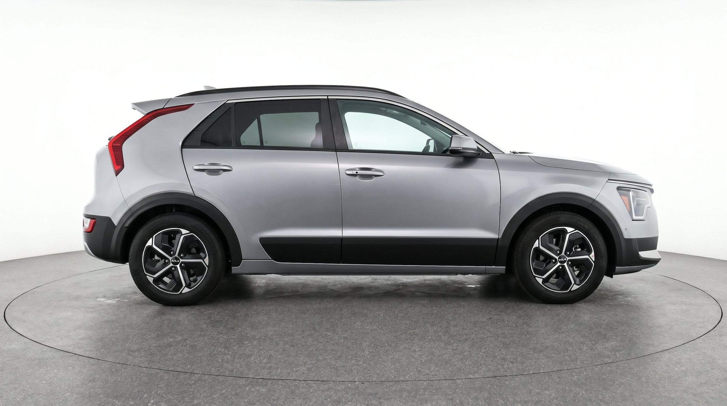 Thumbnail: 2026 Kia Niro - 11